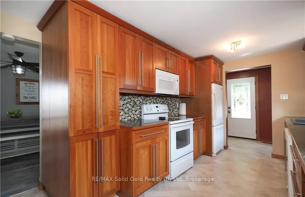 462 Driftwood Drive