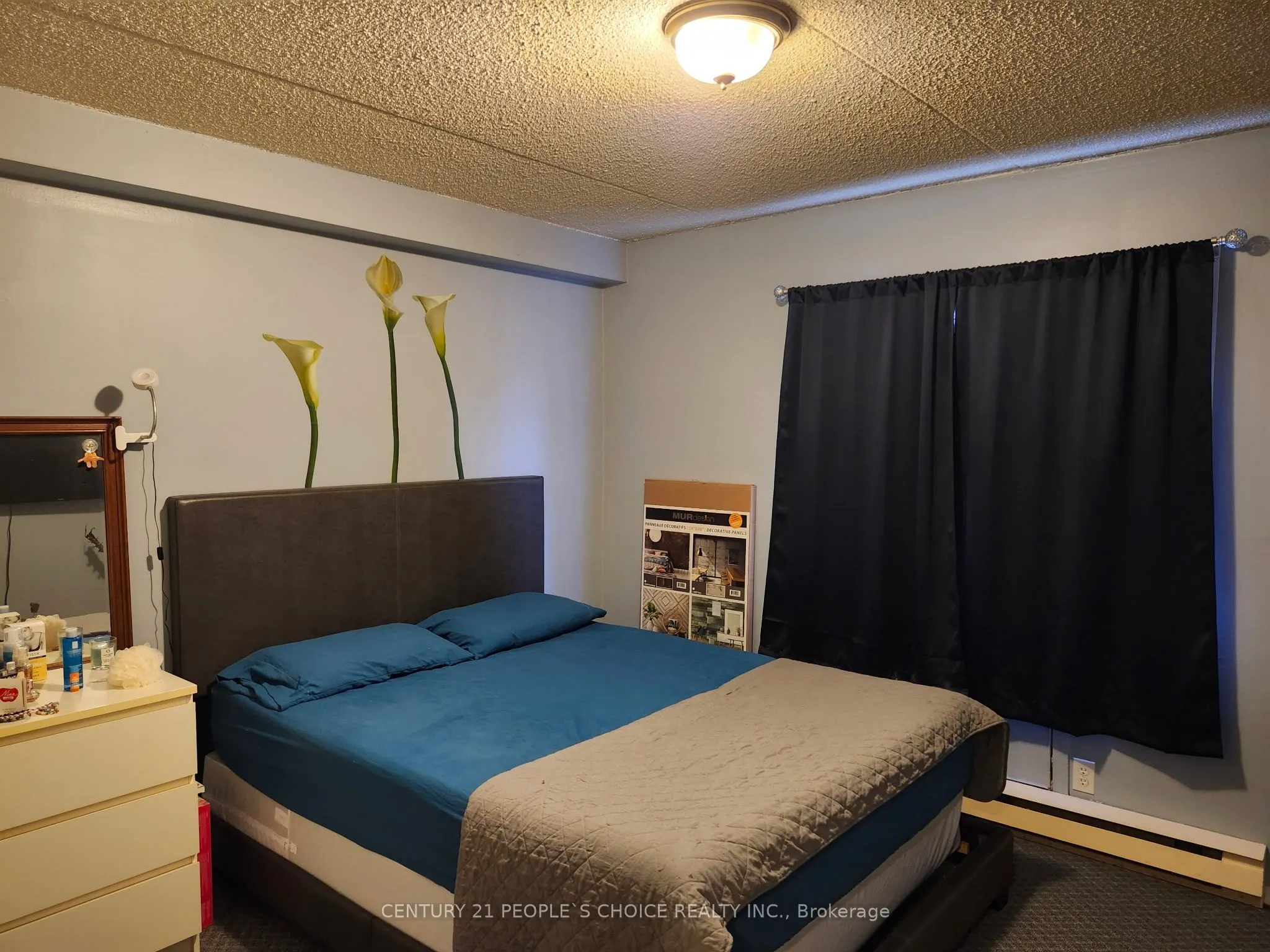 72 Main Street E, #213
