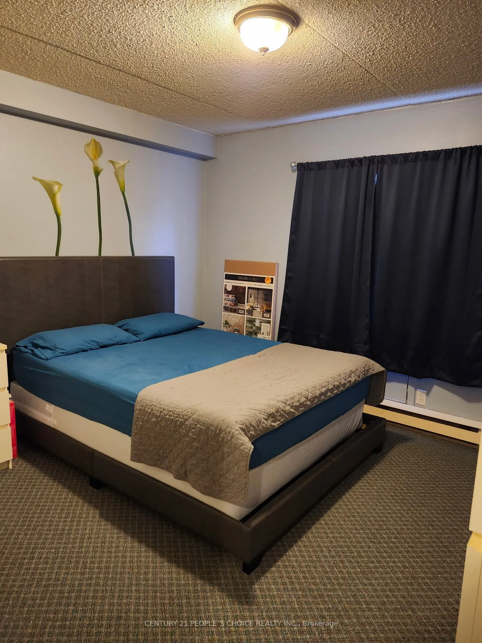 72 Main Street E, #213