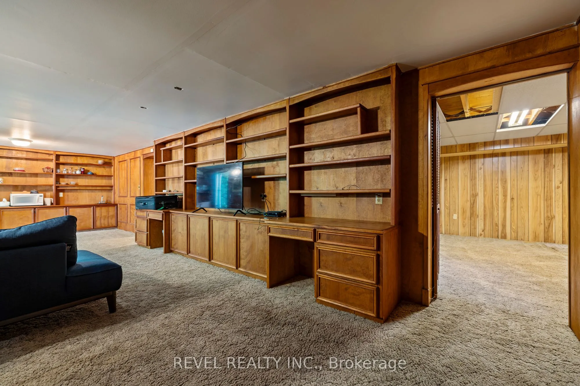 40 Bertram Drive