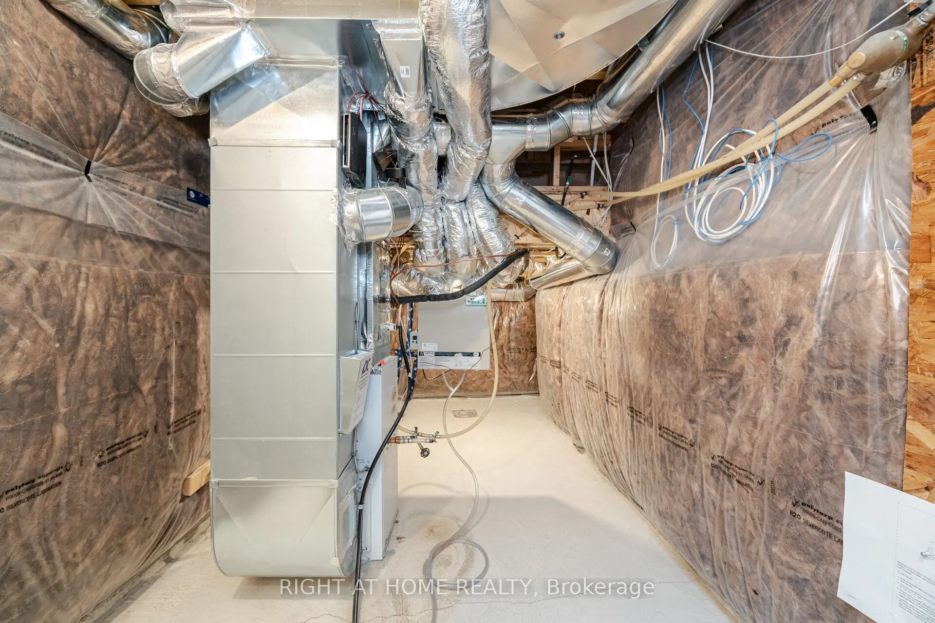 305 Garner Road W, #13