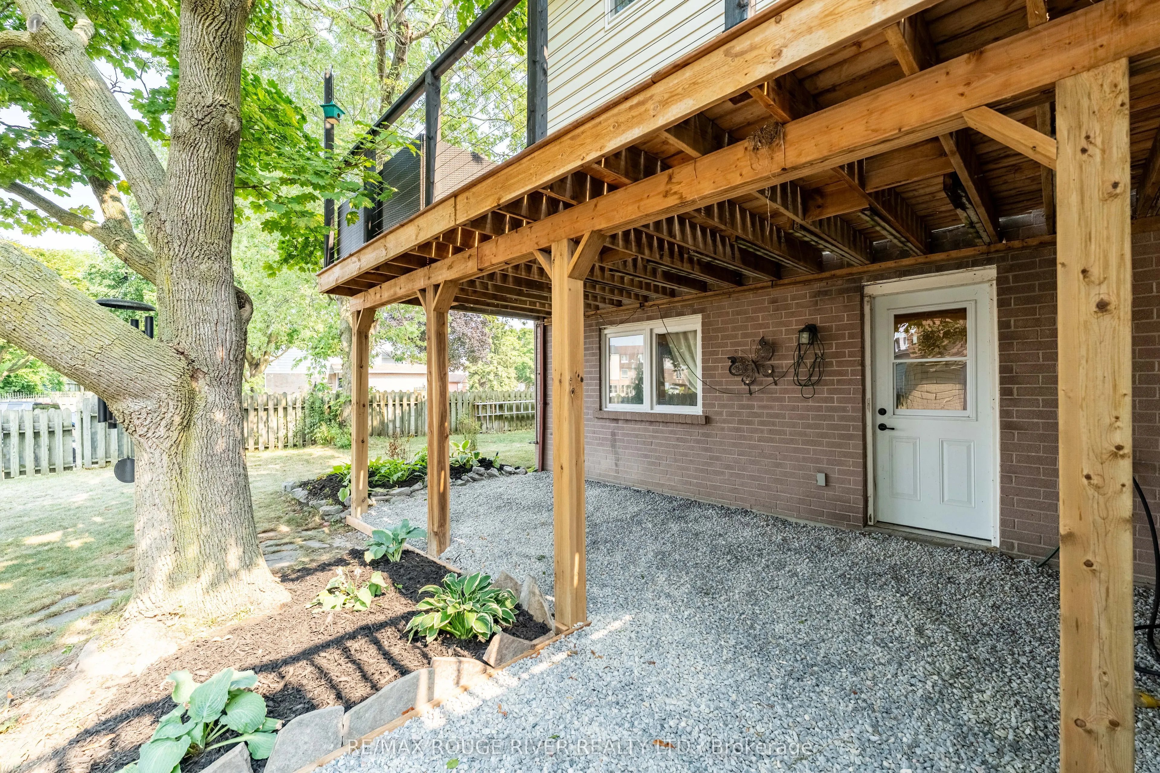 59 Peacock Boulevard
