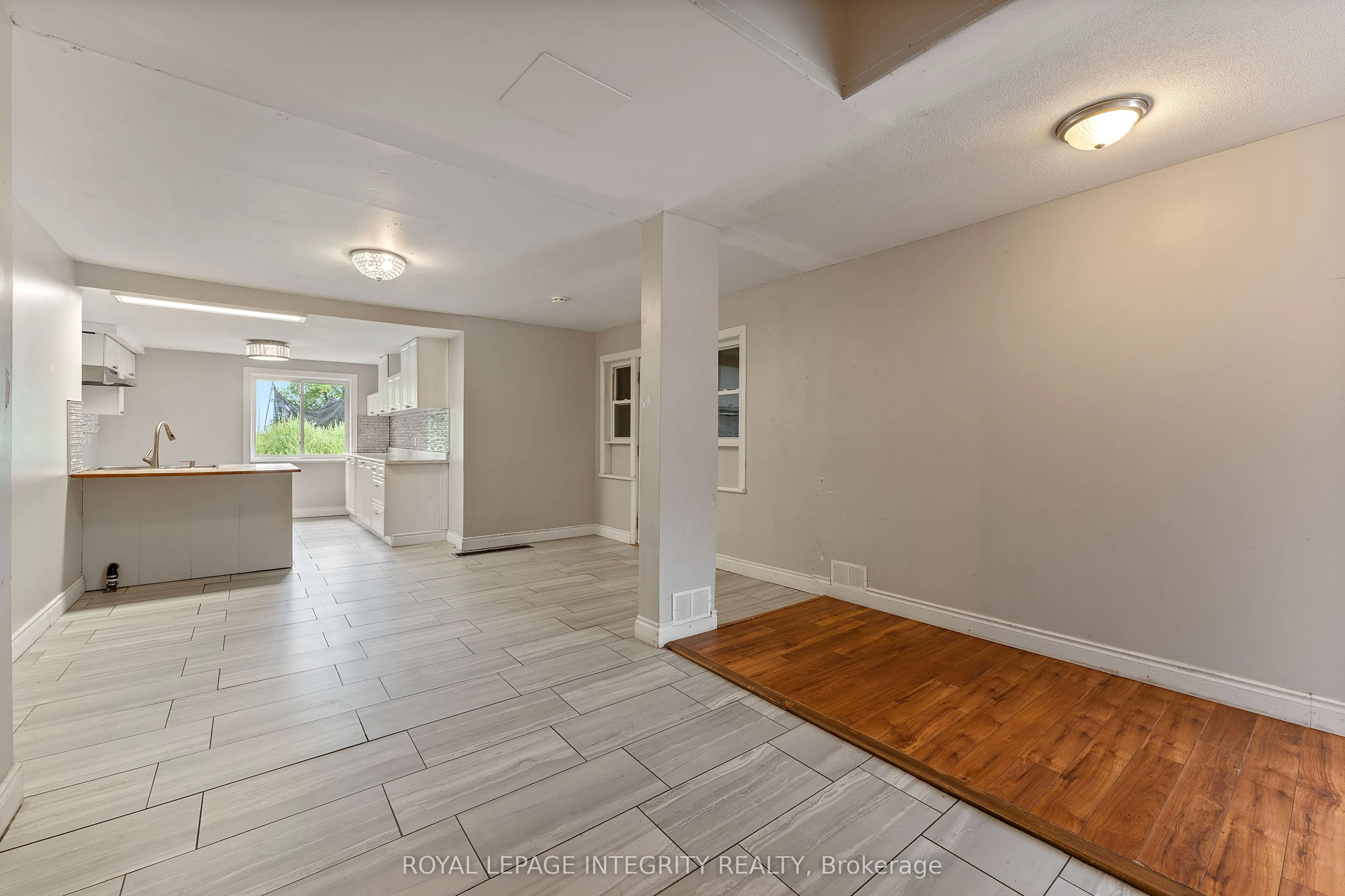 3823 Drouin Road