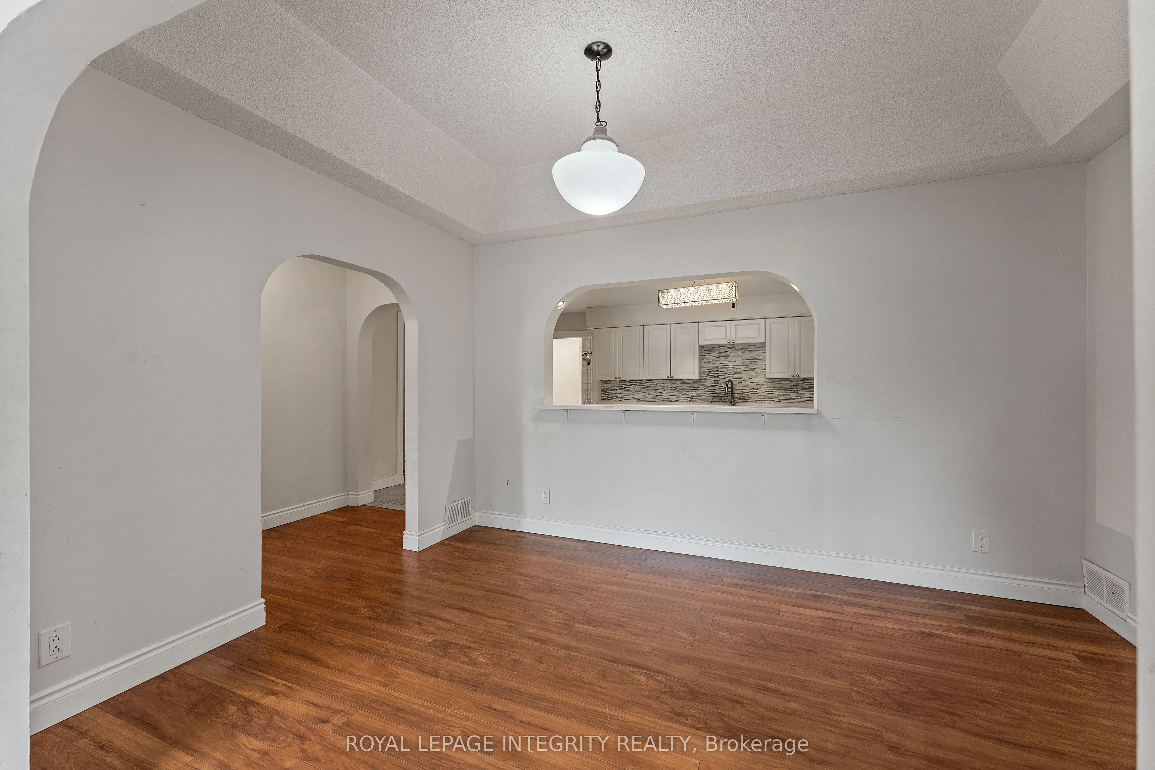 3823 Drouin Road