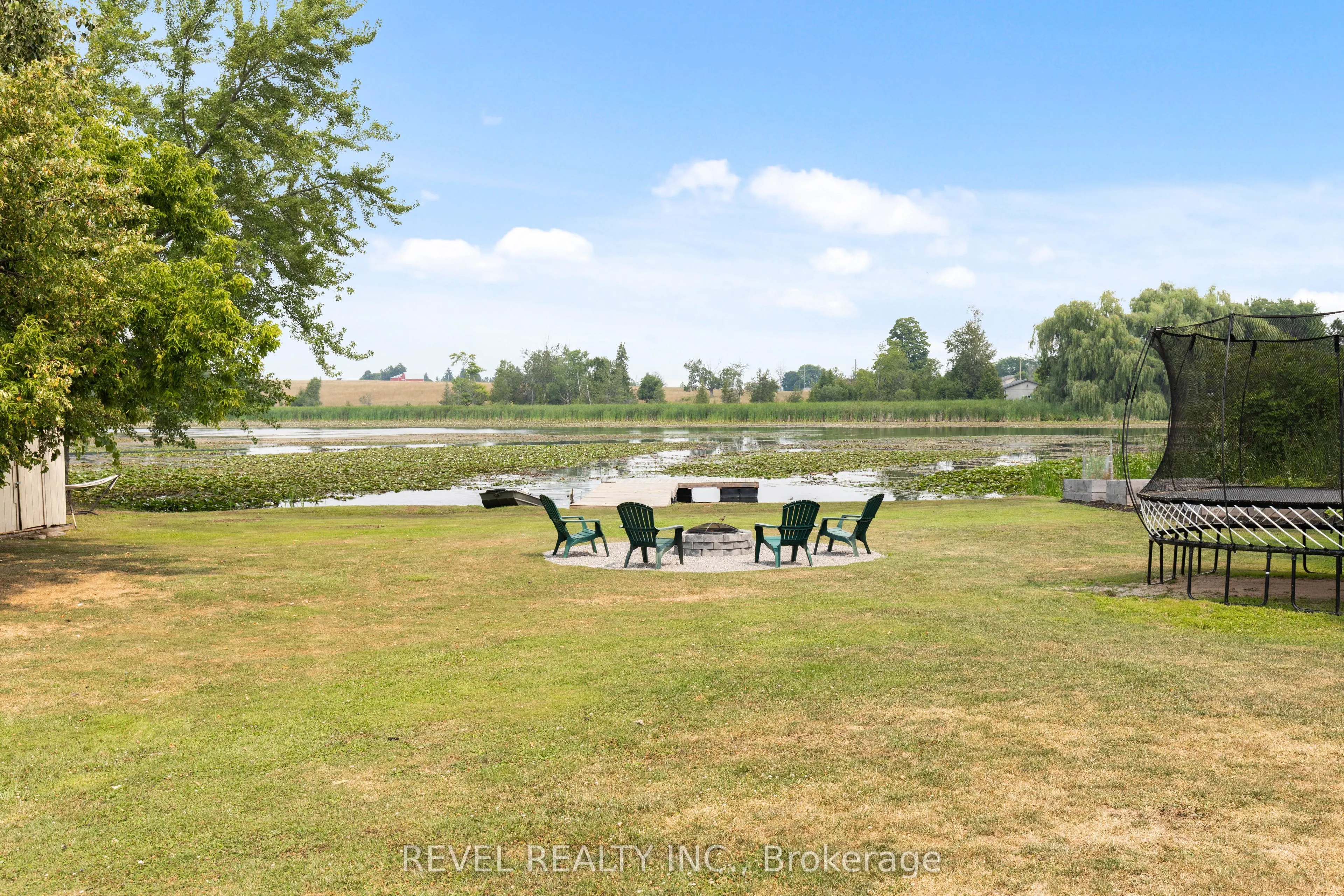 4 Aino Beach Road