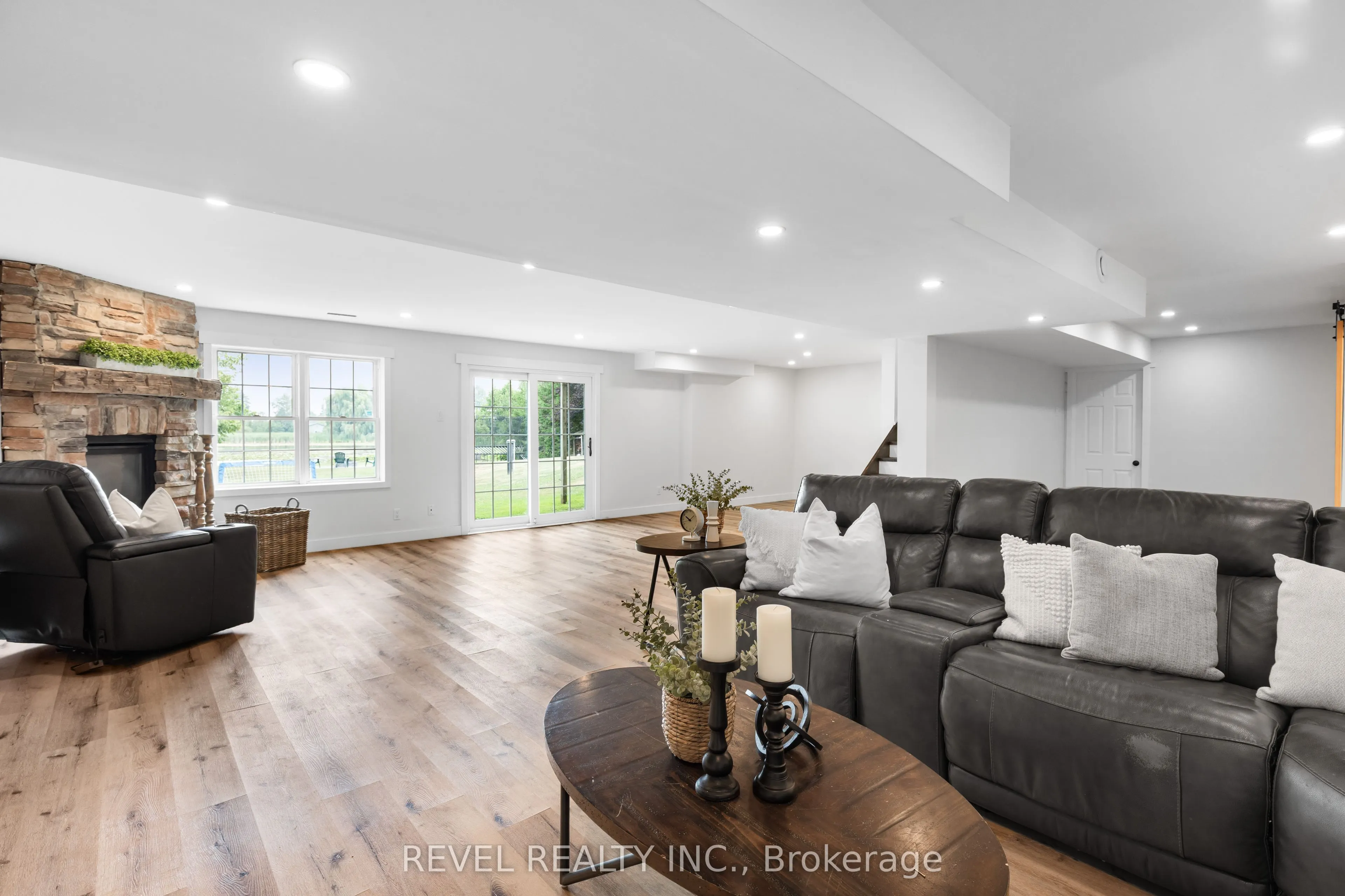 4 Aino Beach Road