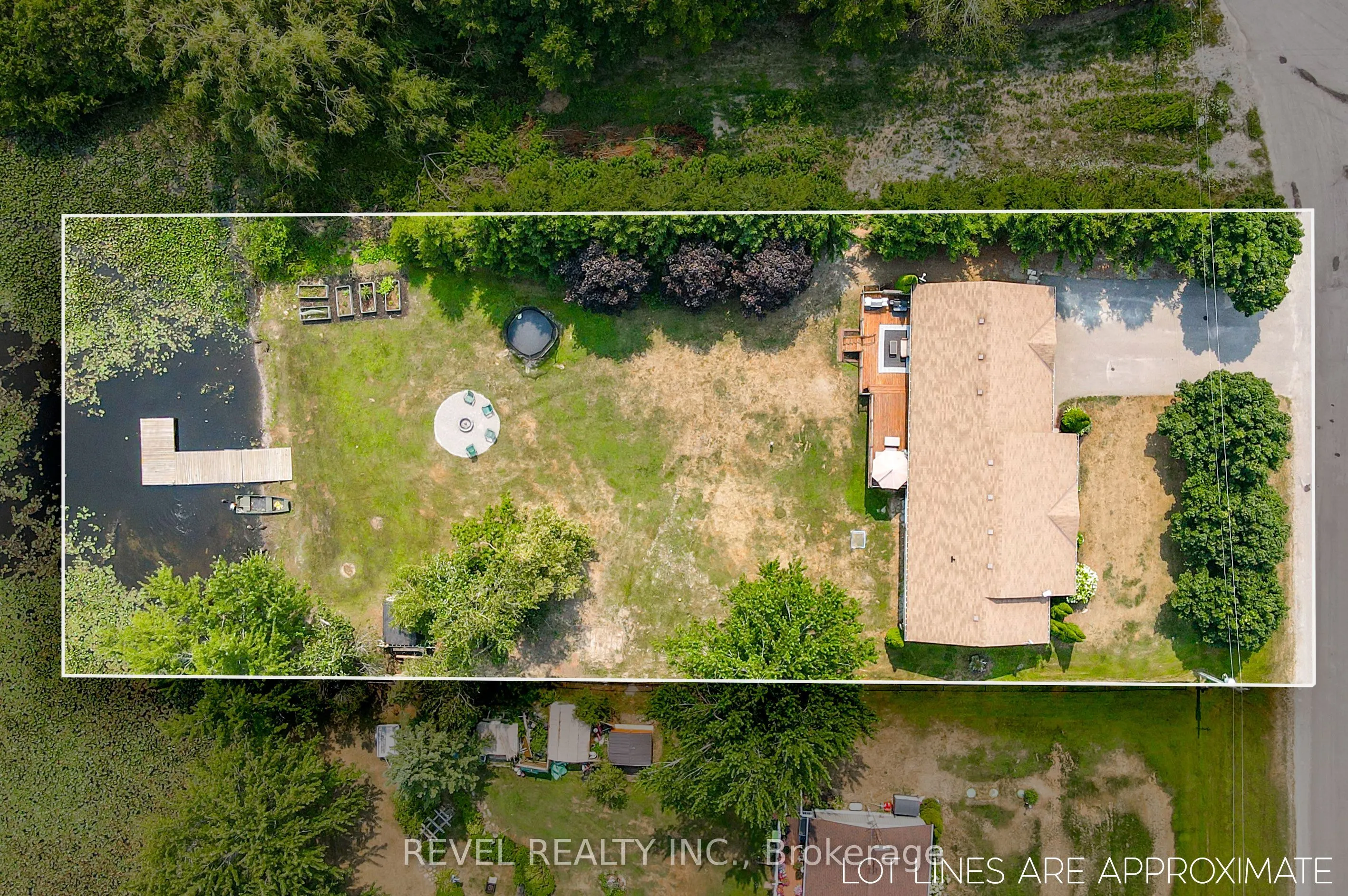 4 Aino Beach Road