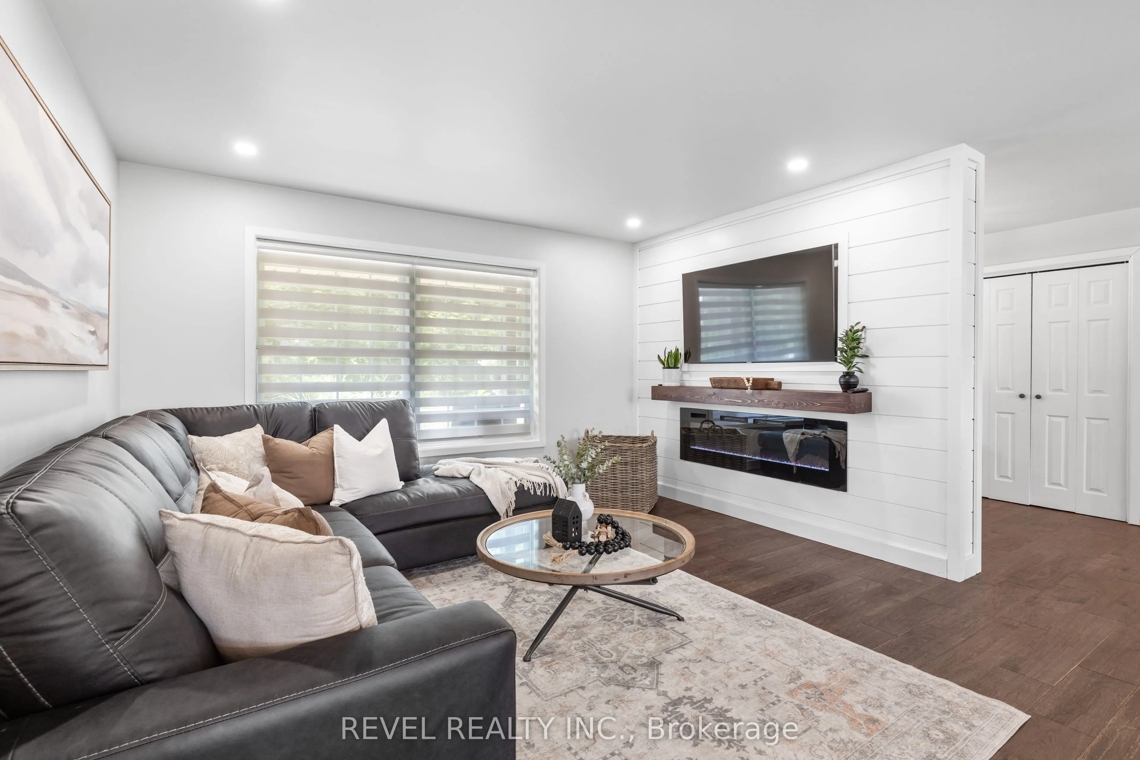 4 Aino Beach Road
