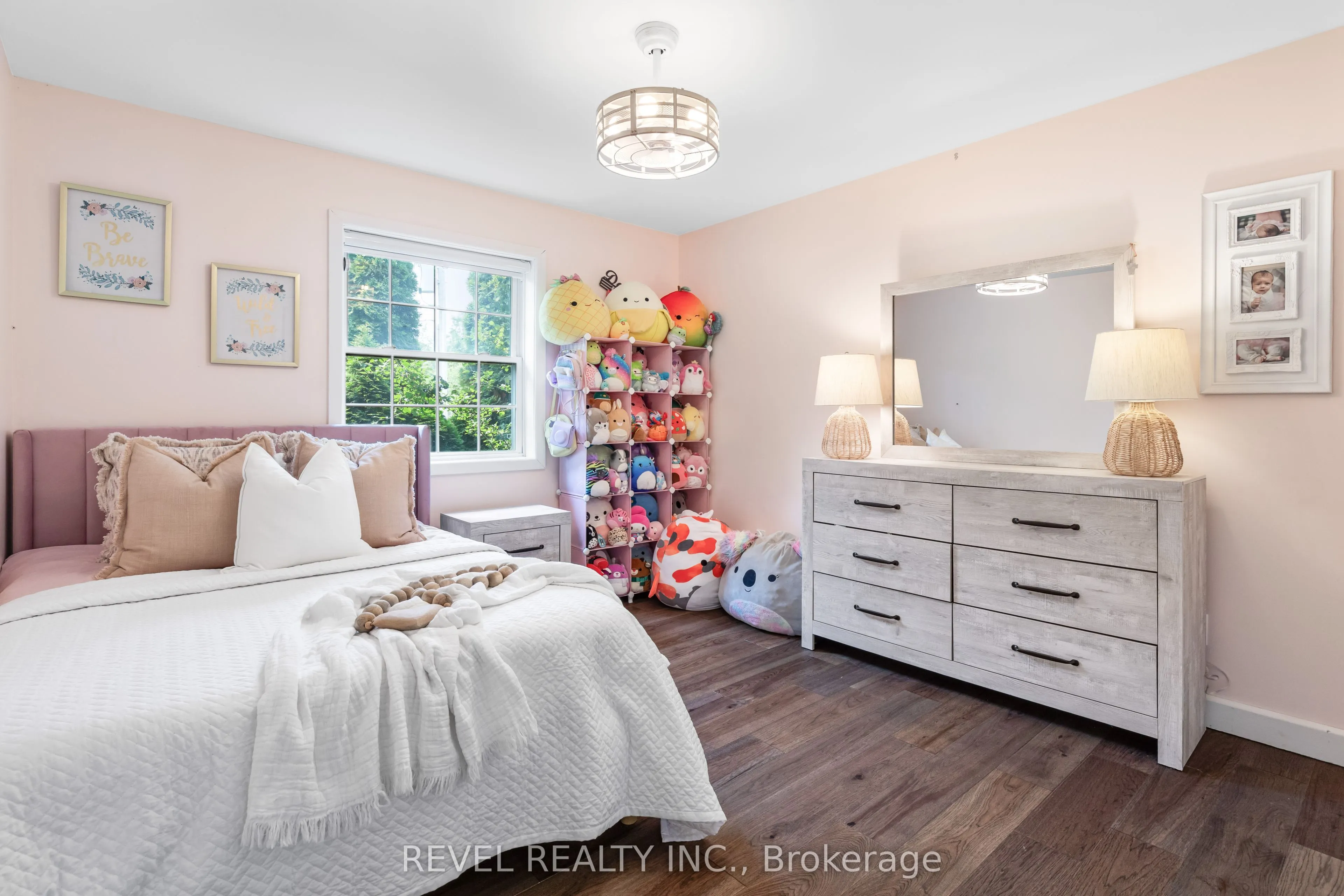 4 Aino Beach Road