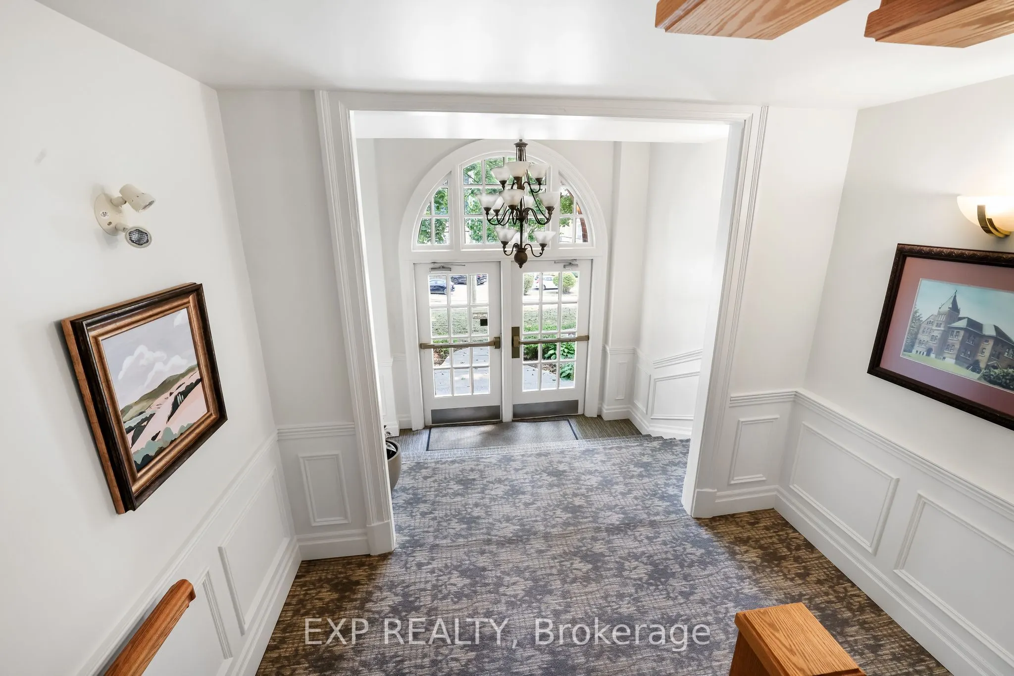 72 Pine Street N, #302