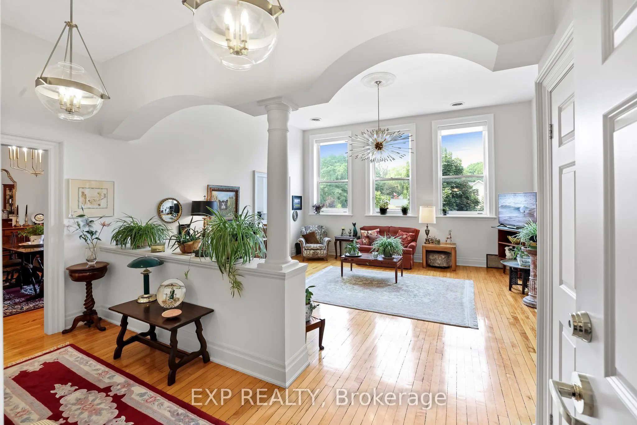 72 Pine Street N, #302