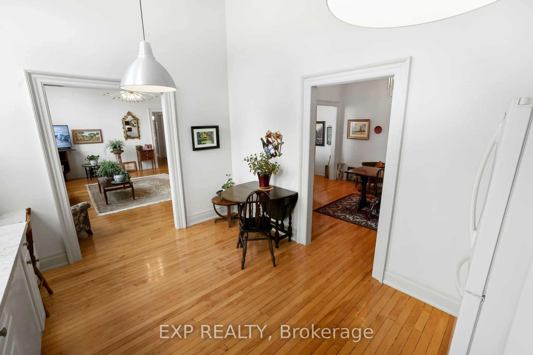 72 Pine Street N, #302