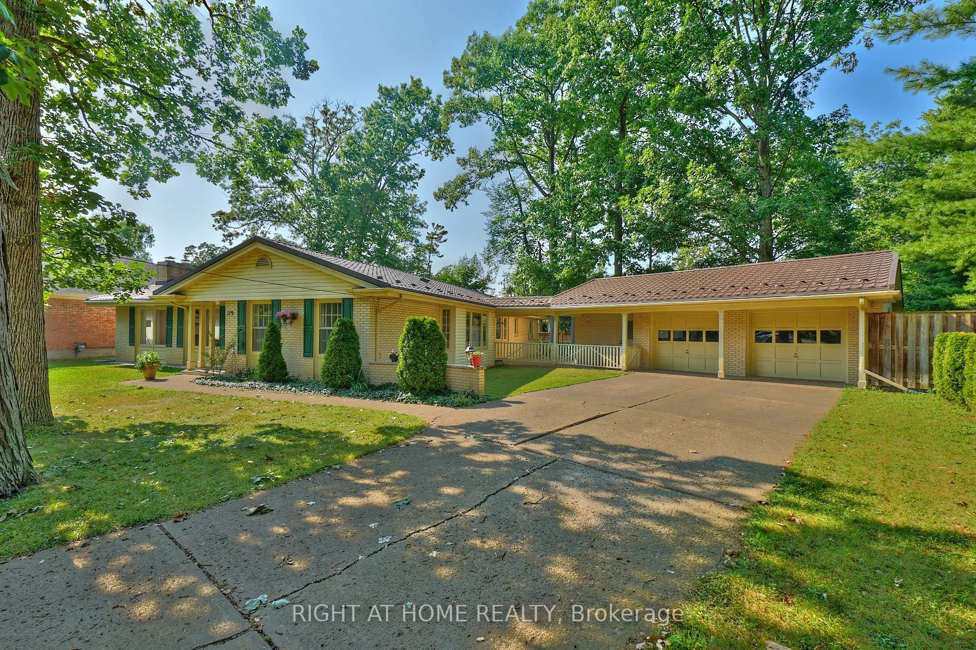 179 Lockhart Drive