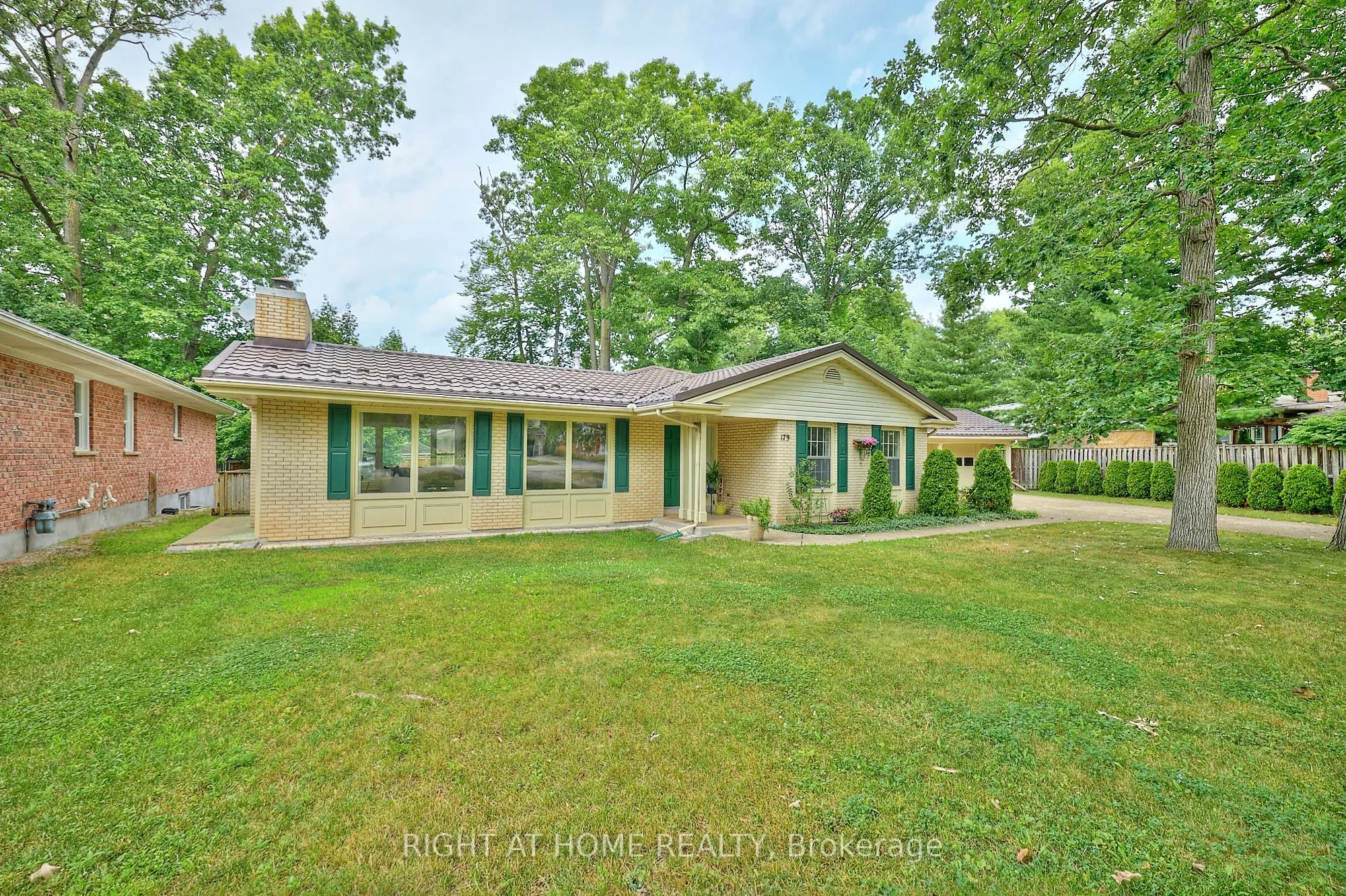 179 Lockhart Drive