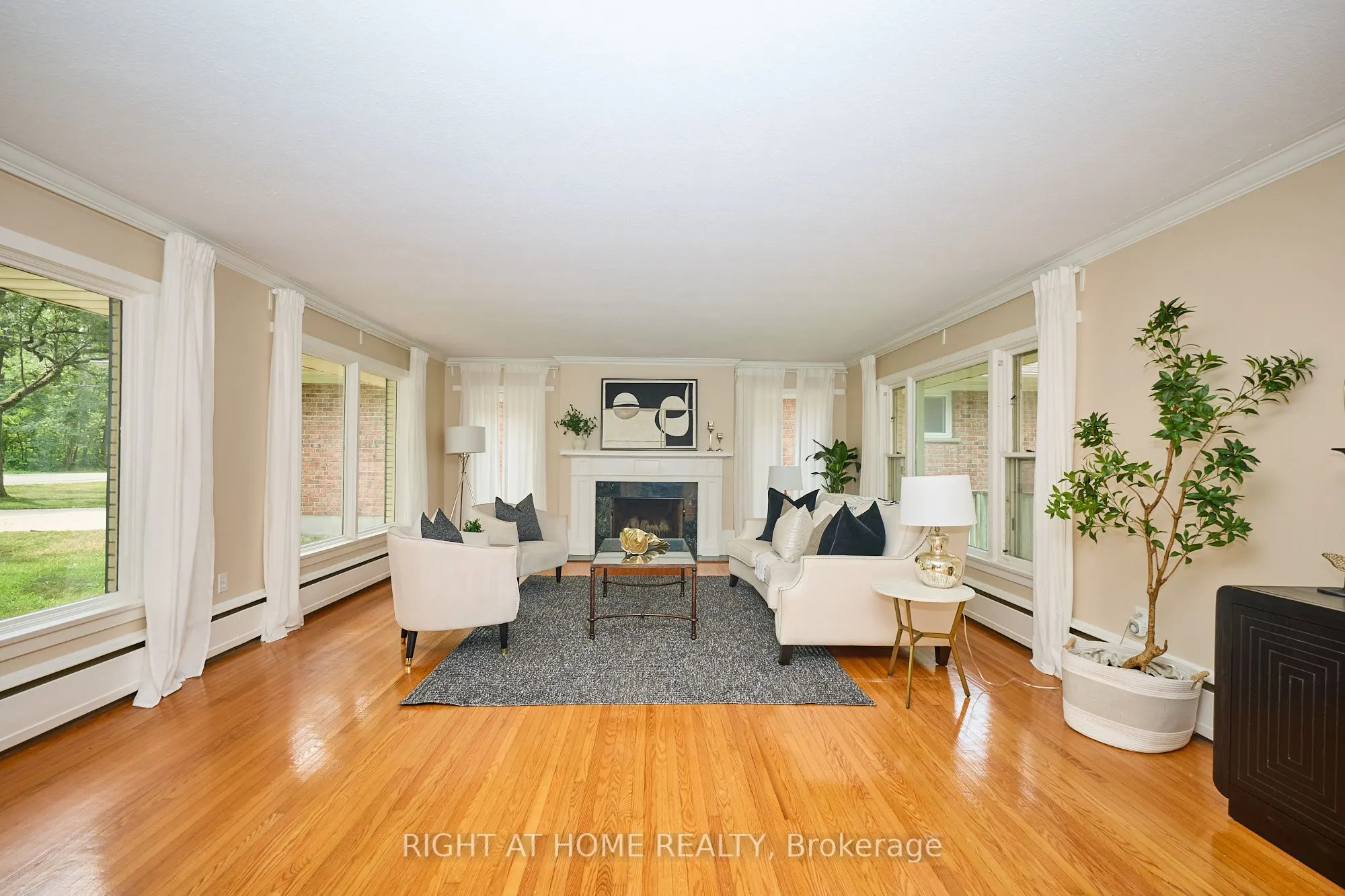 179 Lockhart Drive