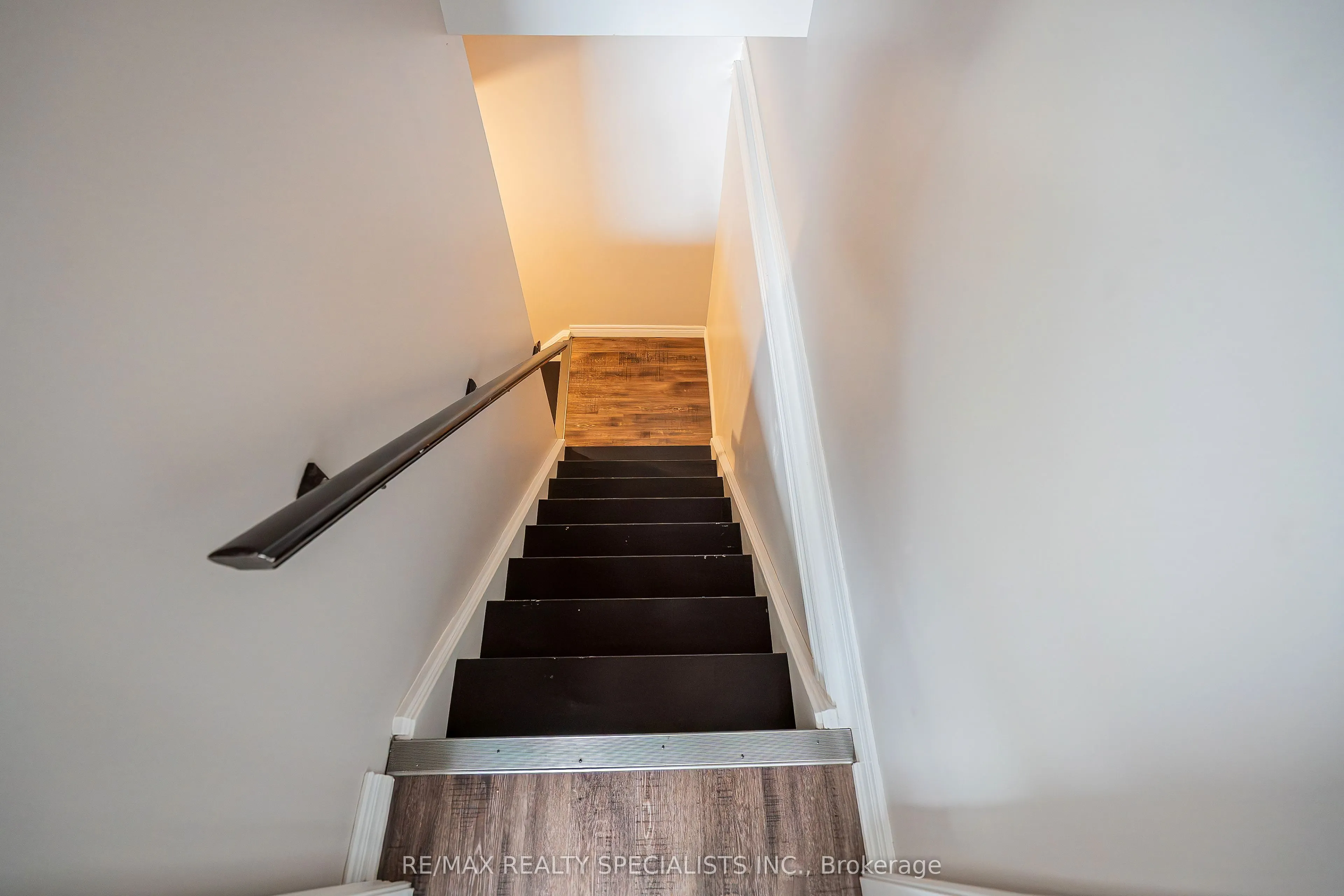 21 Henderson Drive