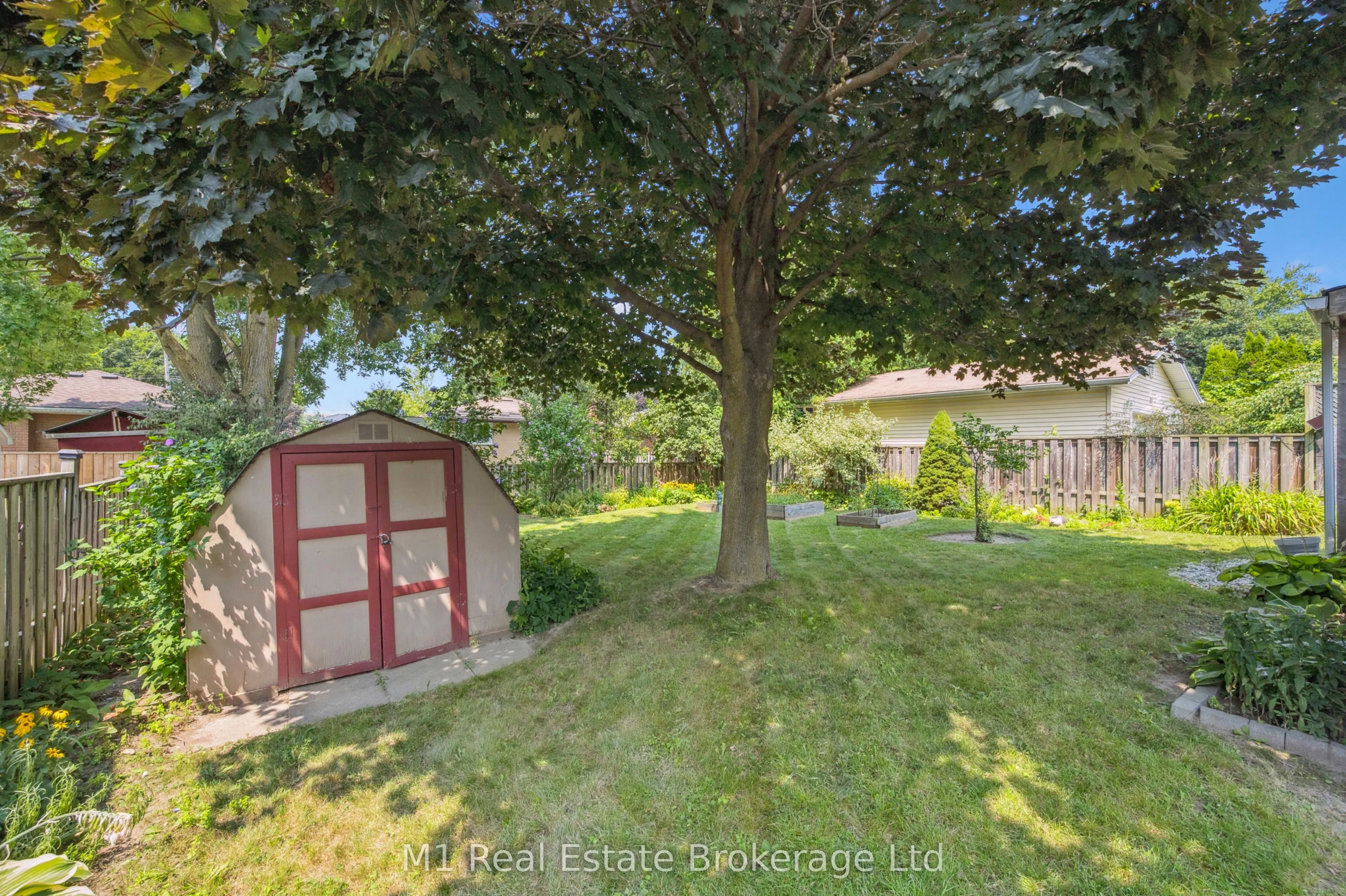 15 Gowdy Avenue
