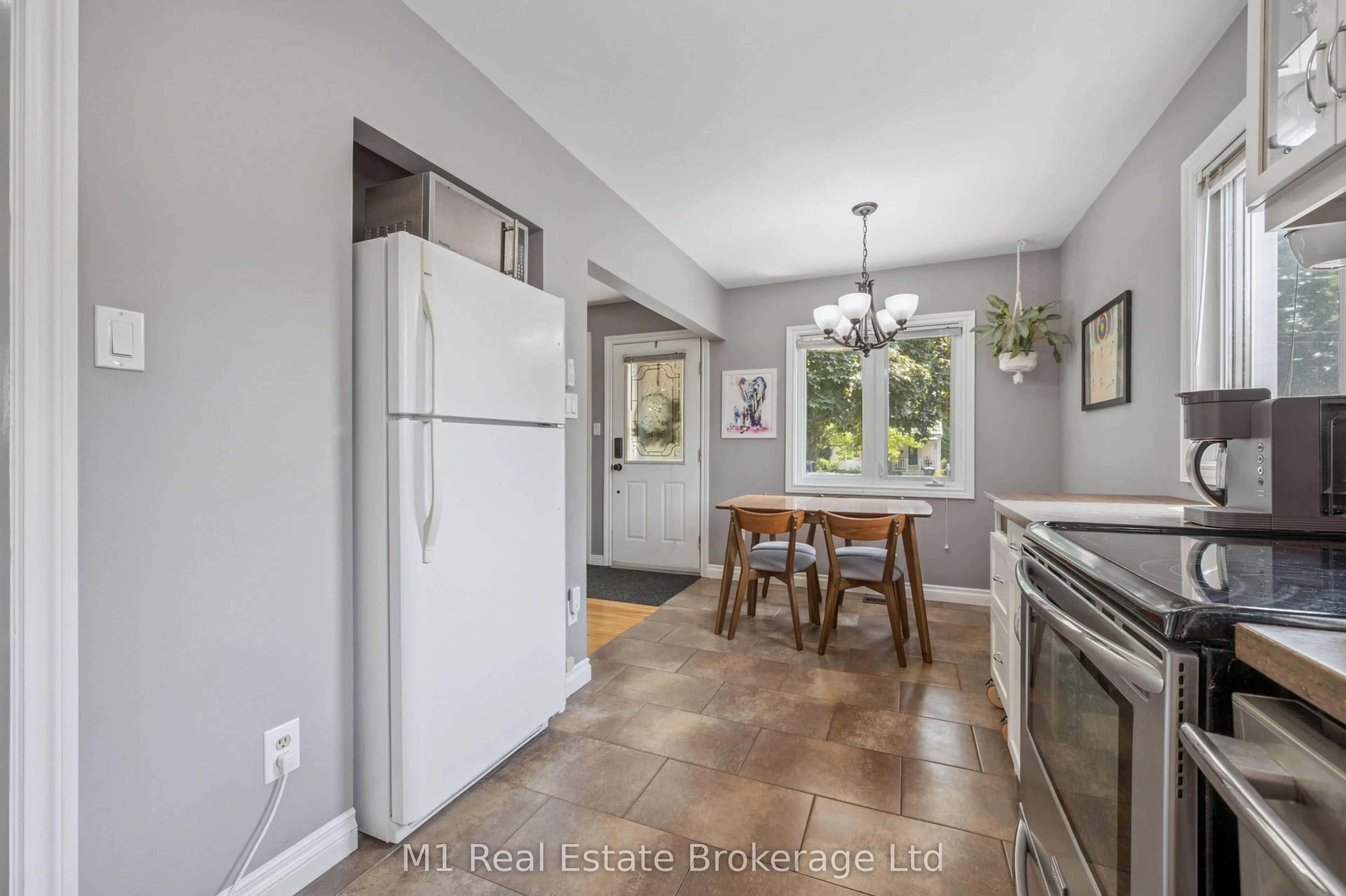 15 Gowdy Avenue