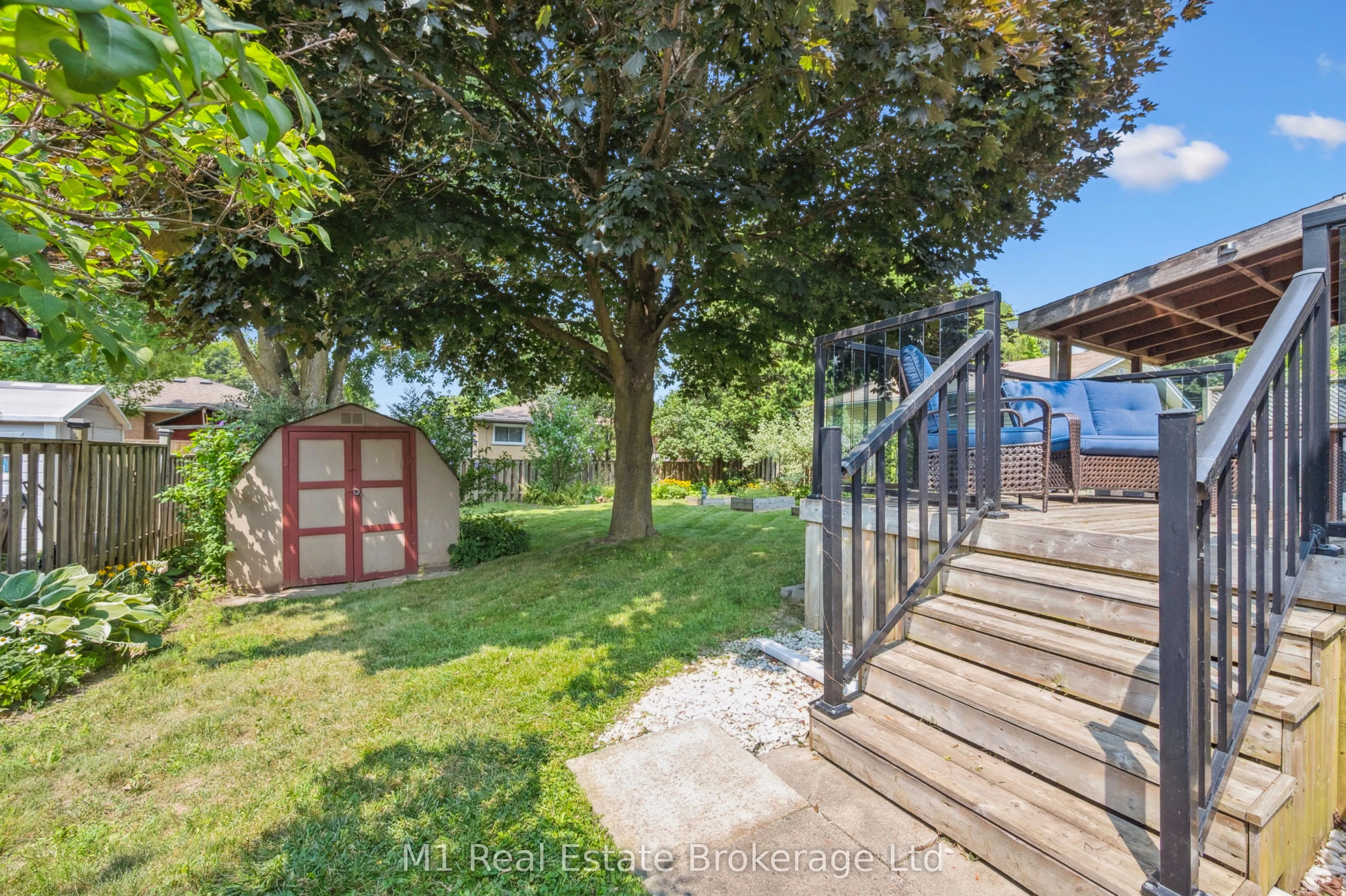 15 Gowdy Avenue