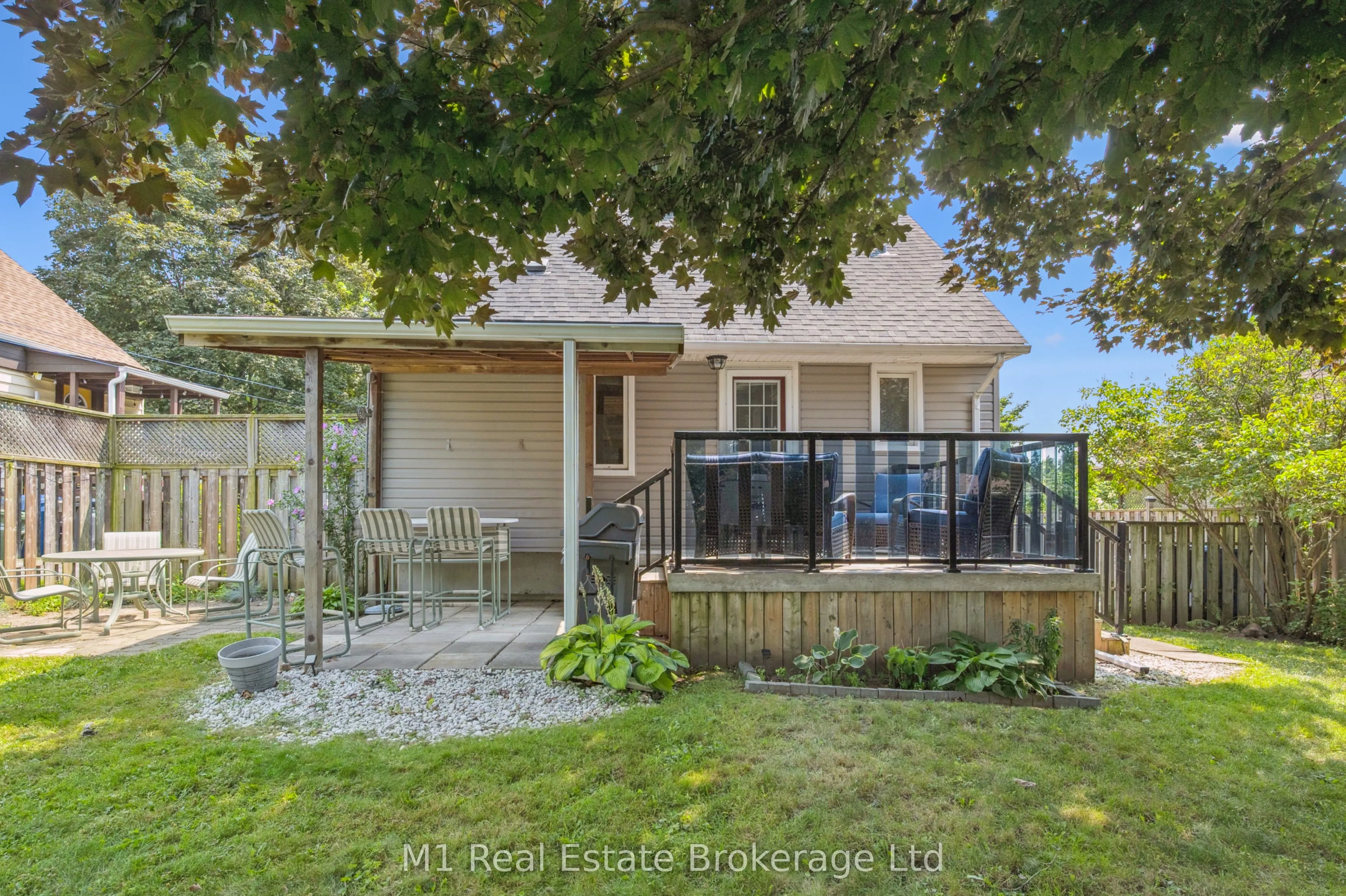 15 Gowdy Avenue