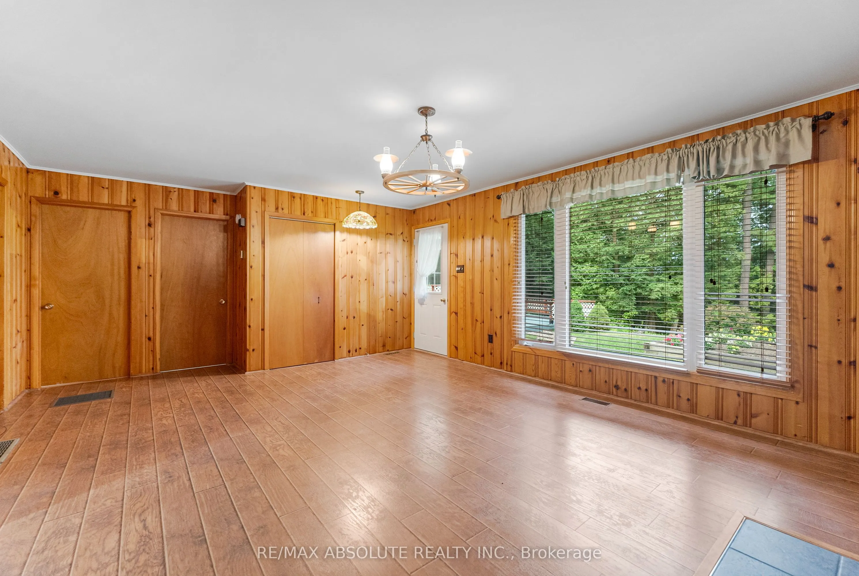 155 Dugald Road
