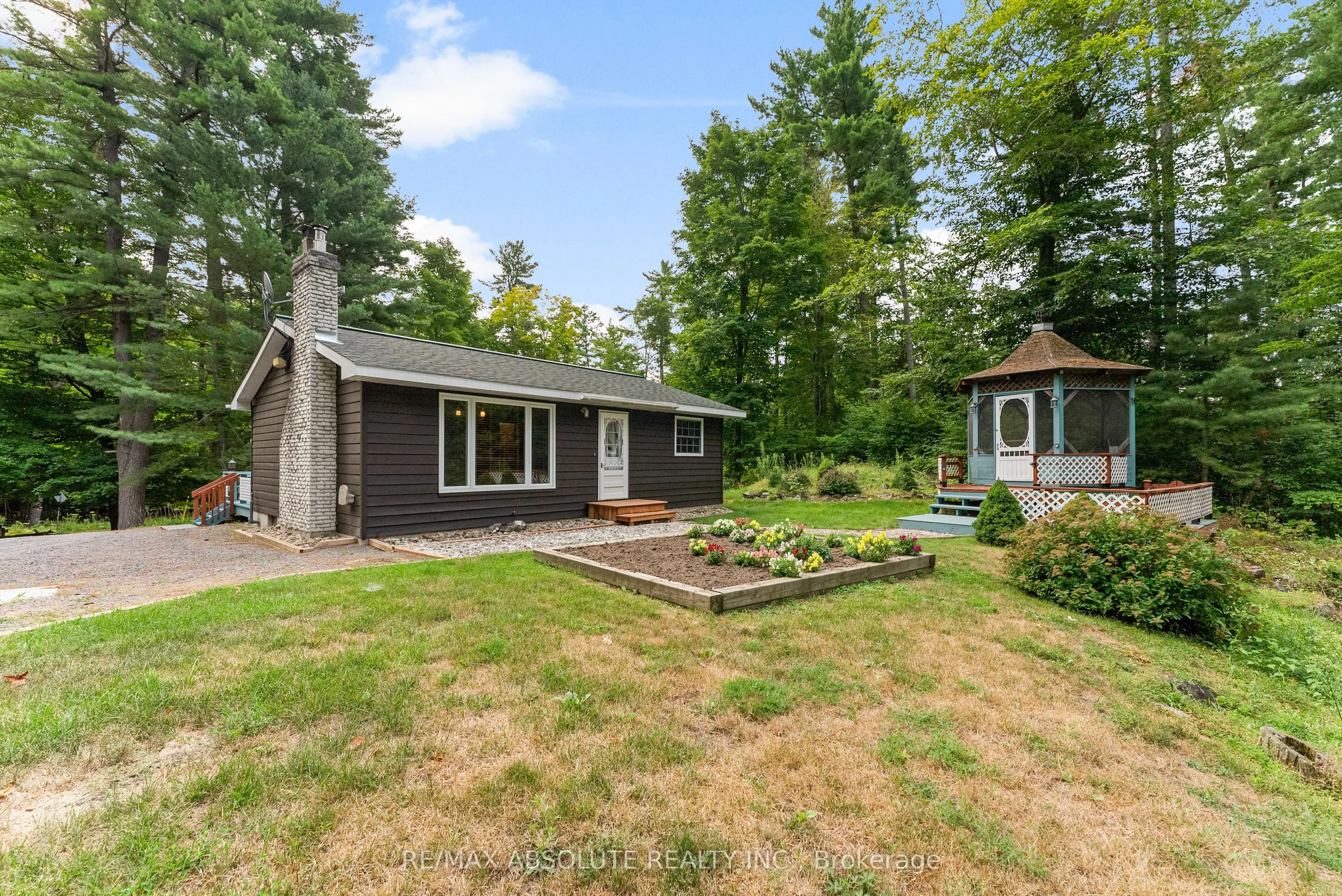 155 Dugald Road