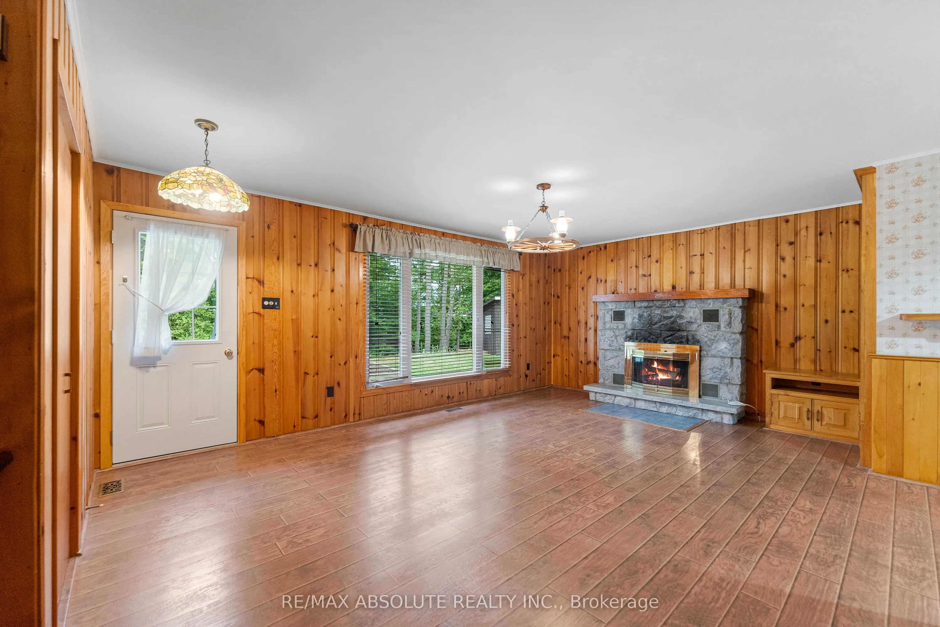 155 Dugald Road
