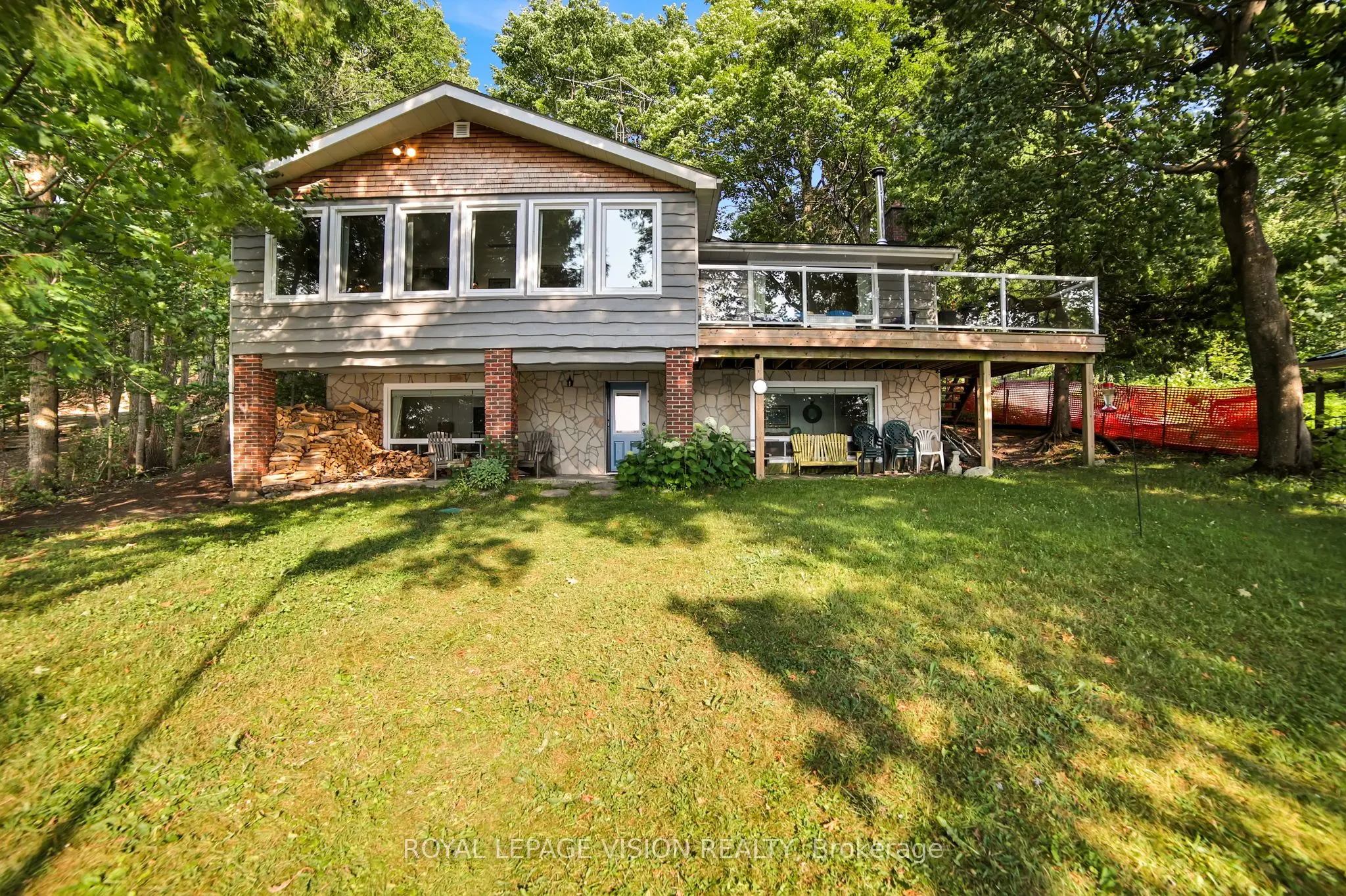 197 Lightning Point Road