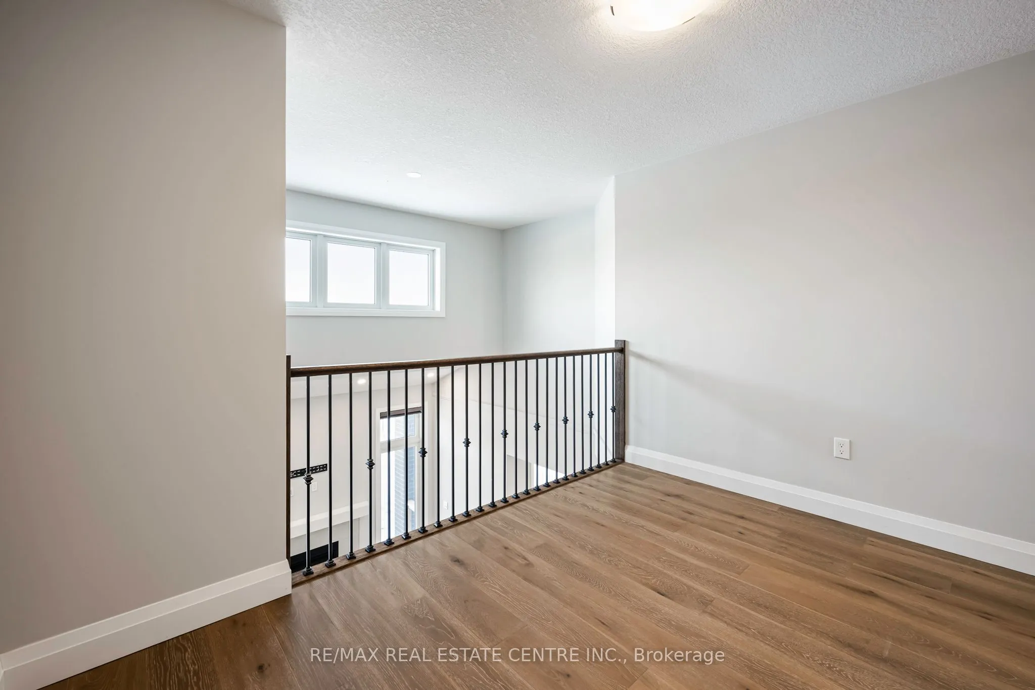 3 Grundy Crescent