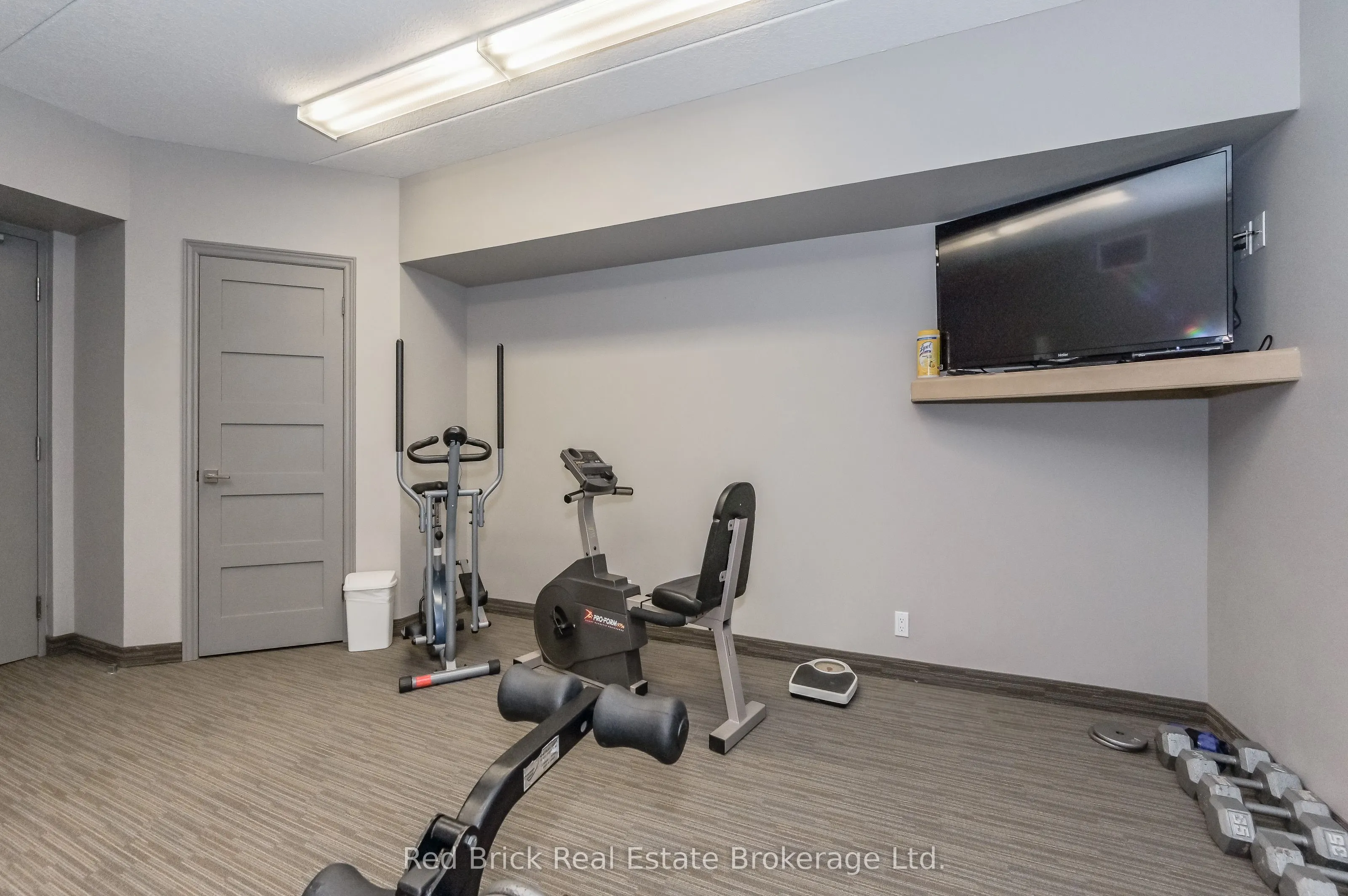 6492 Gerrie Road, #207