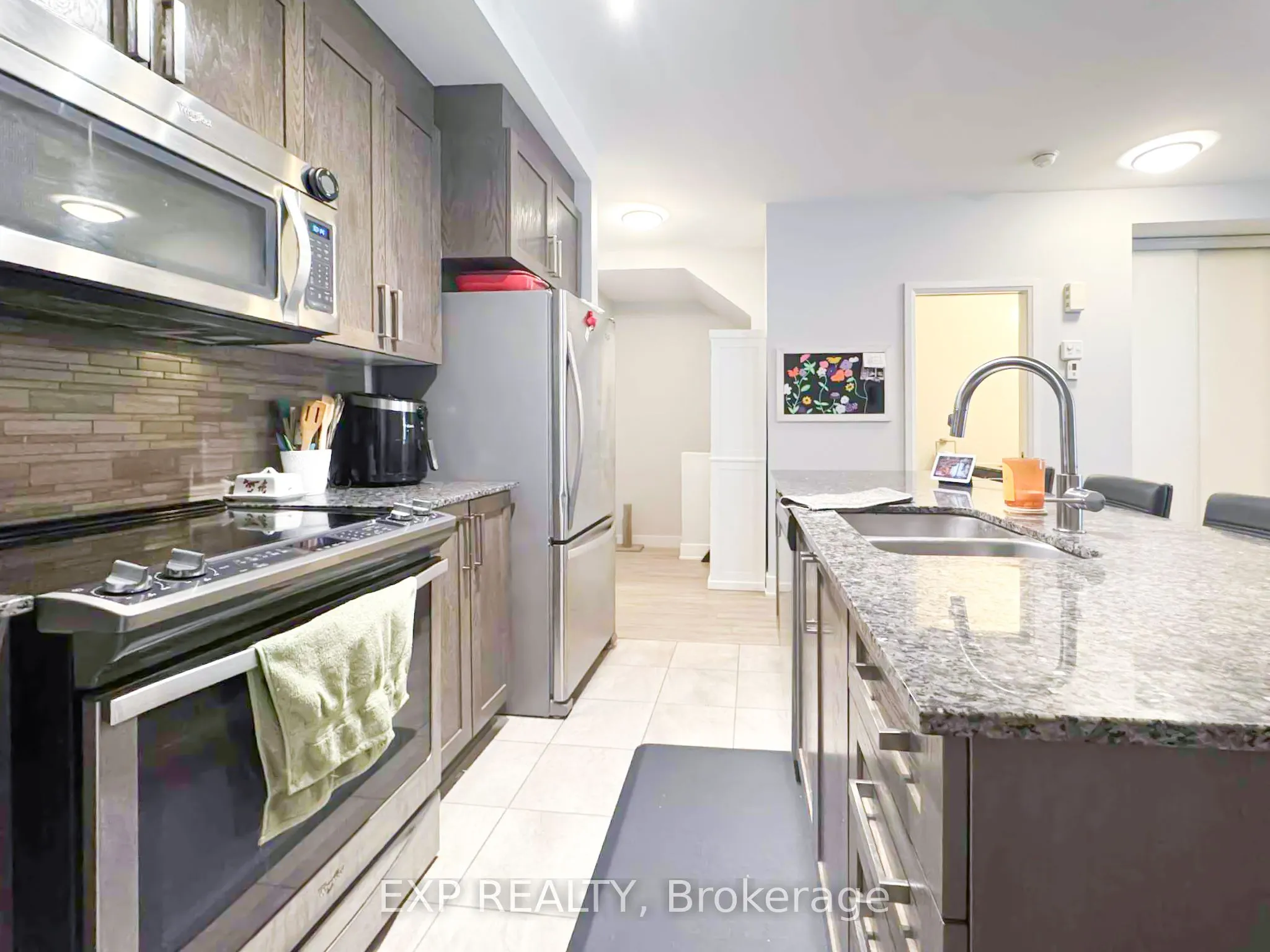 106 Holmwood Avenue, #106