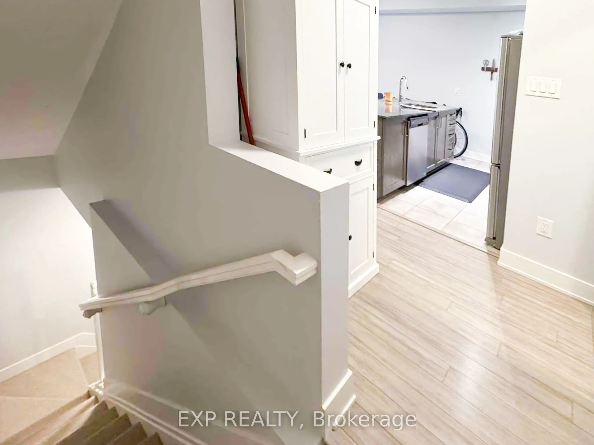 106 Holmwood Avenue, #106