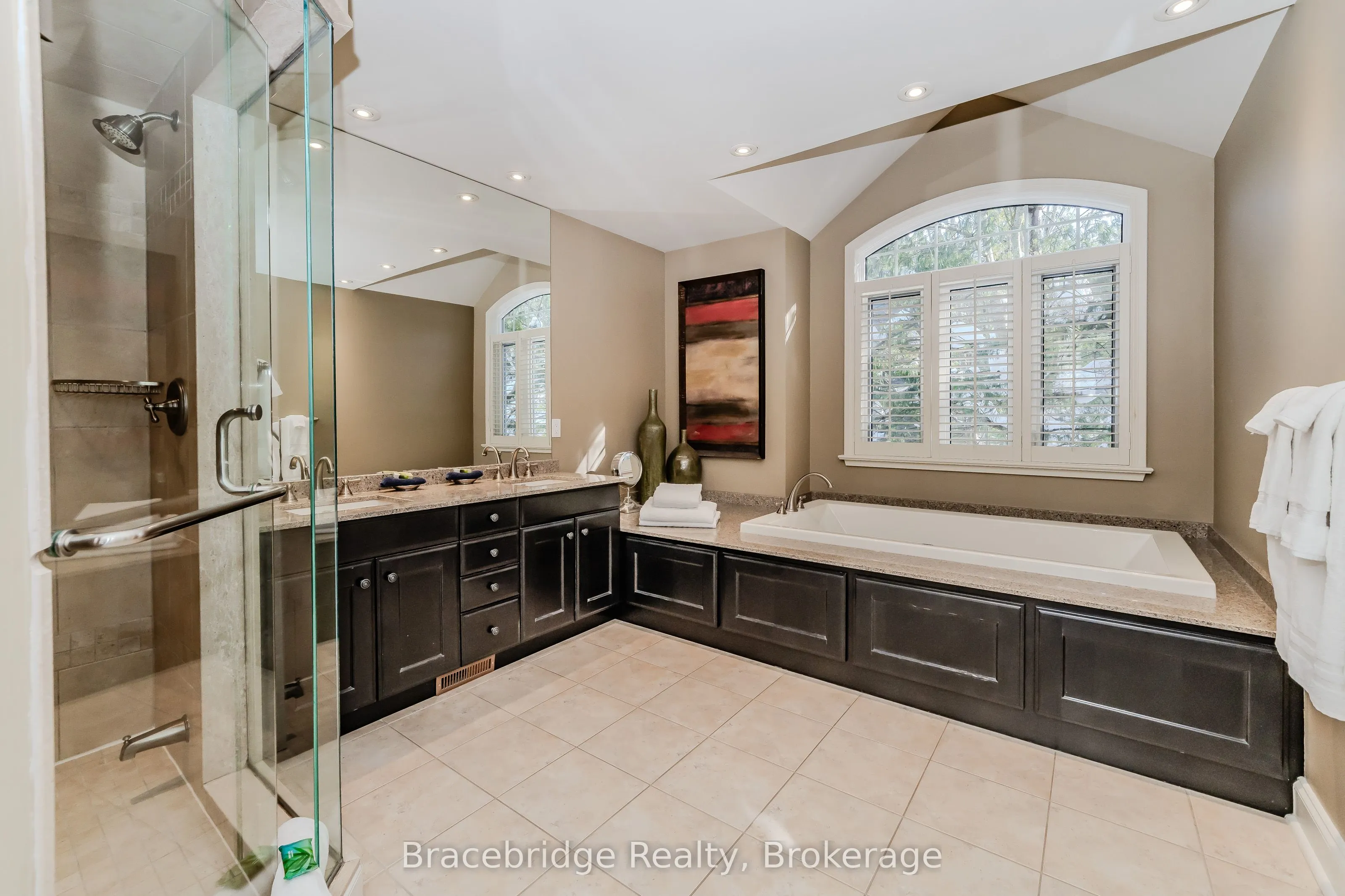 3876 Muskoka Road 118 Highway W, #Water's Edge W1