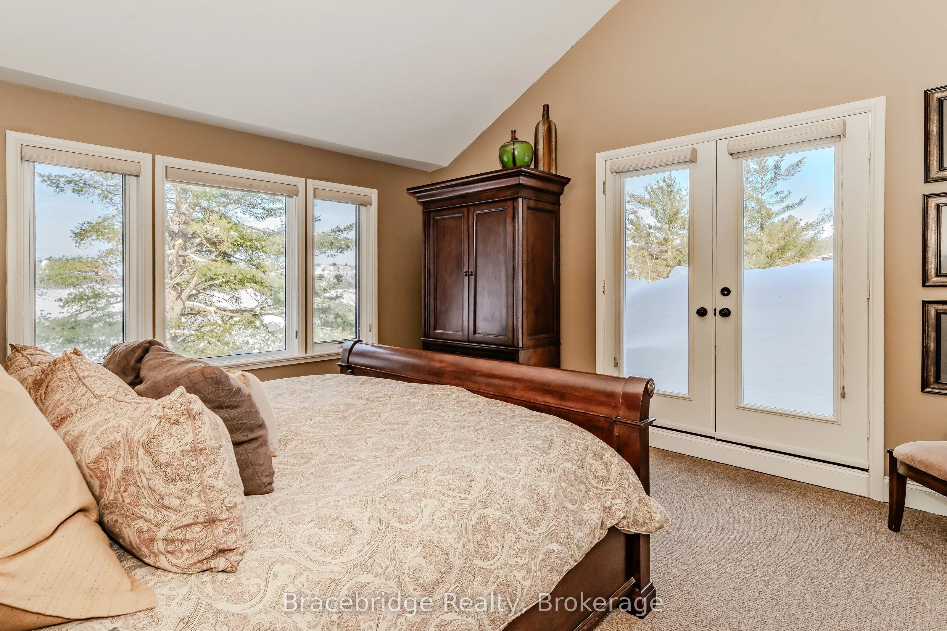 3876 Muskoka Road 118 Highway W, #Water's Edge W1