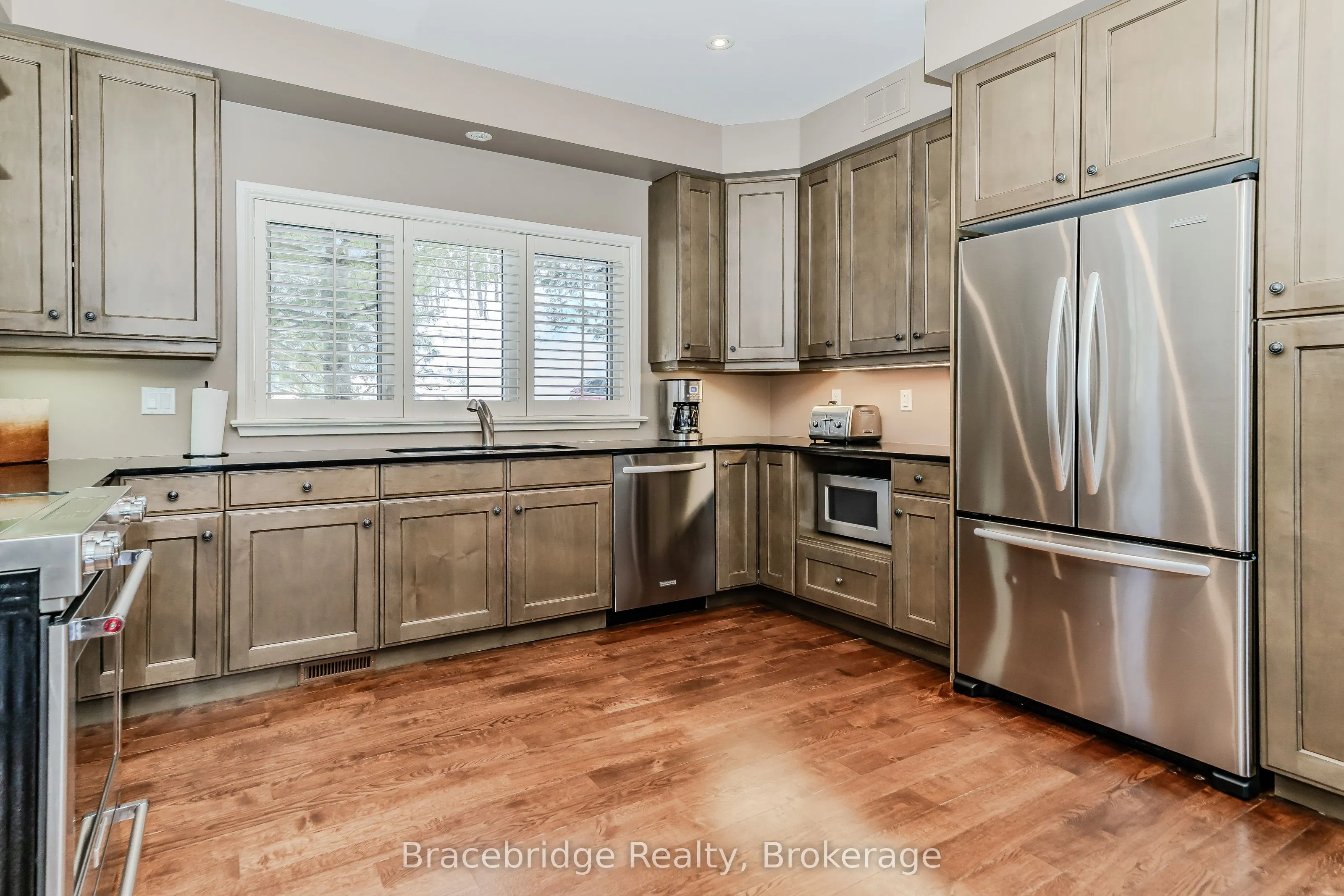 3876 Muskoka Road 118 Highway W, #Water's Edge W1