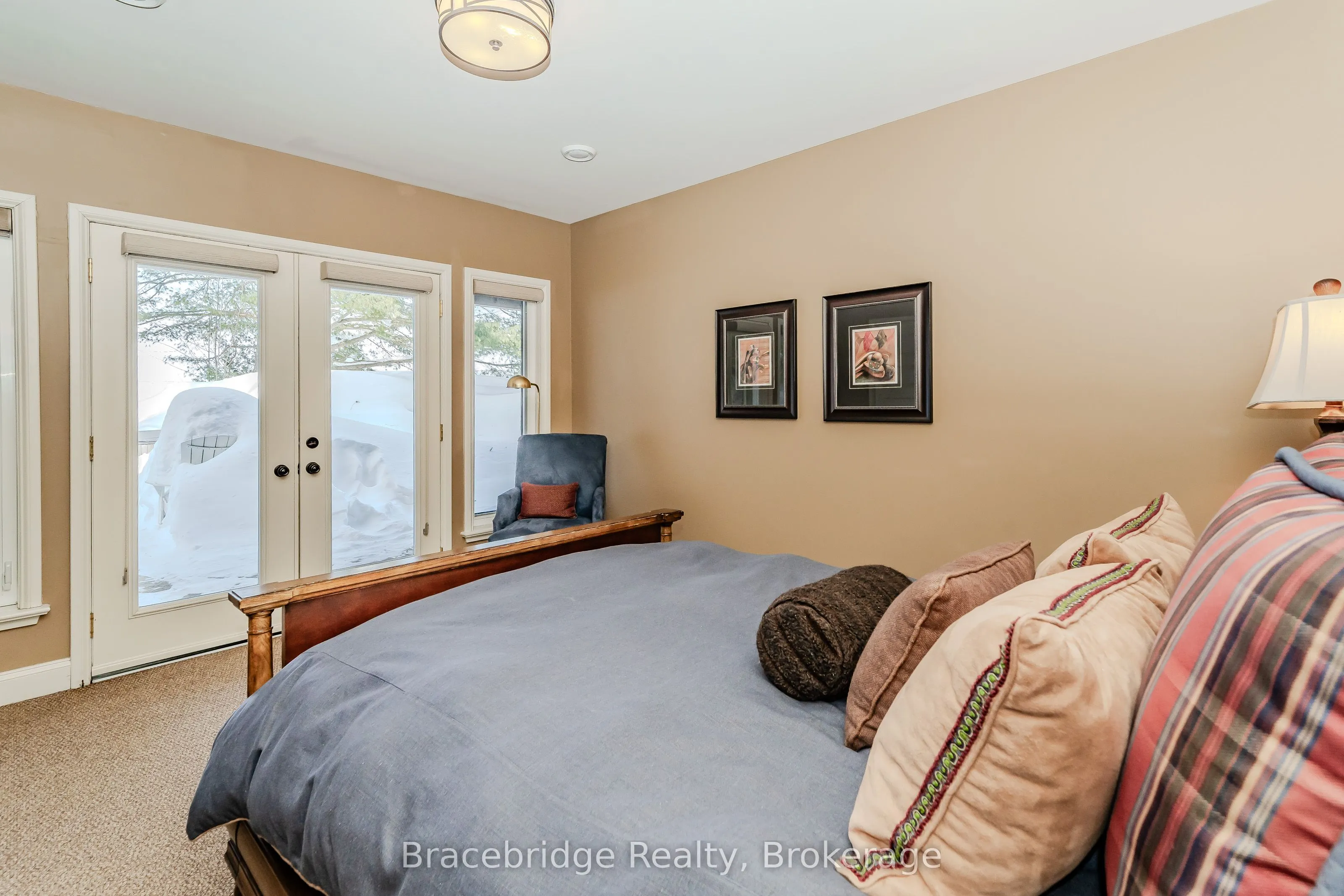 3876 Muskoka Road 118 Highway W, #Water's Edge W1