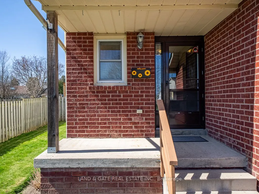 34 Burnham Boulevard