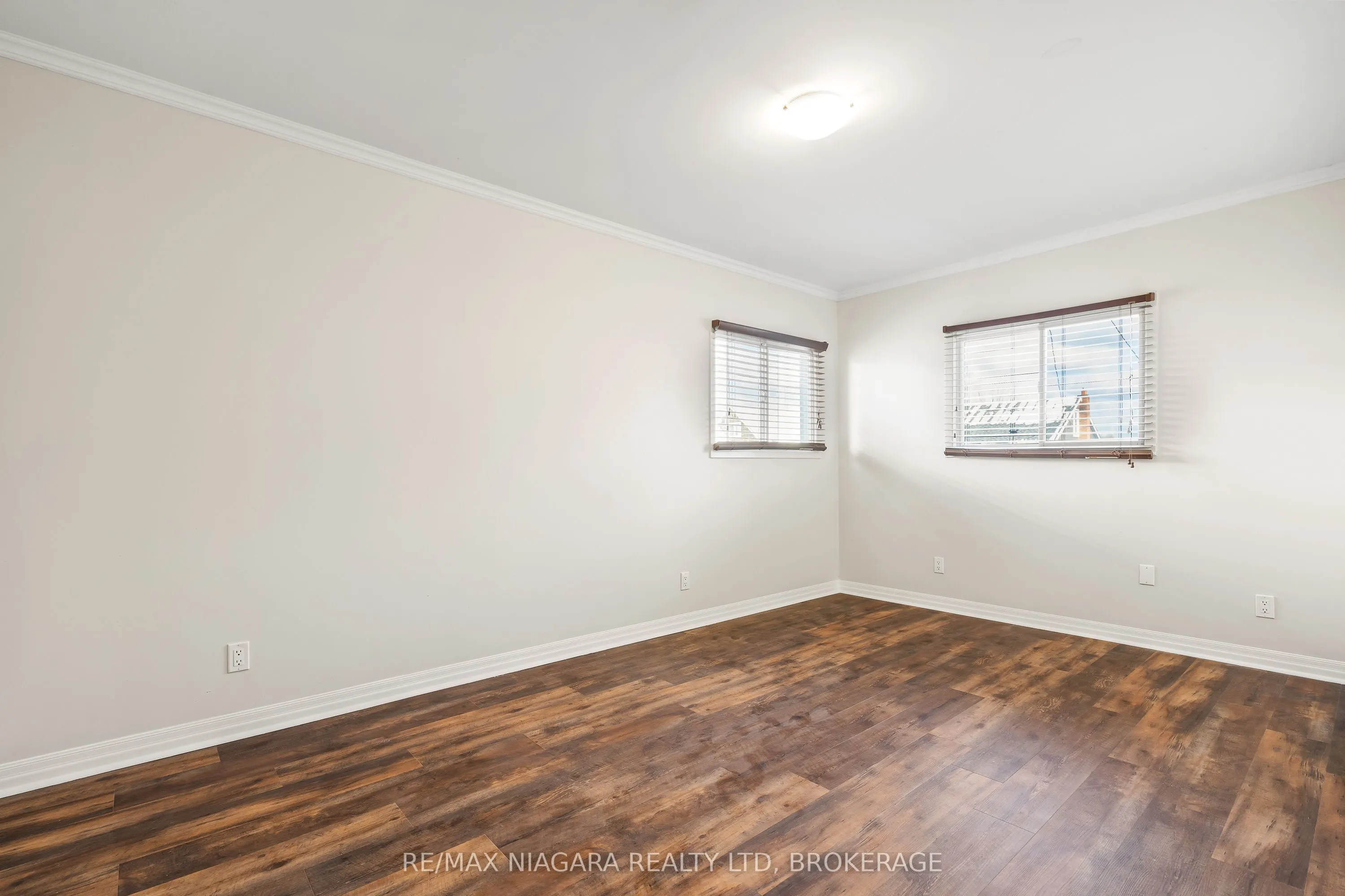 57 LORNE Street