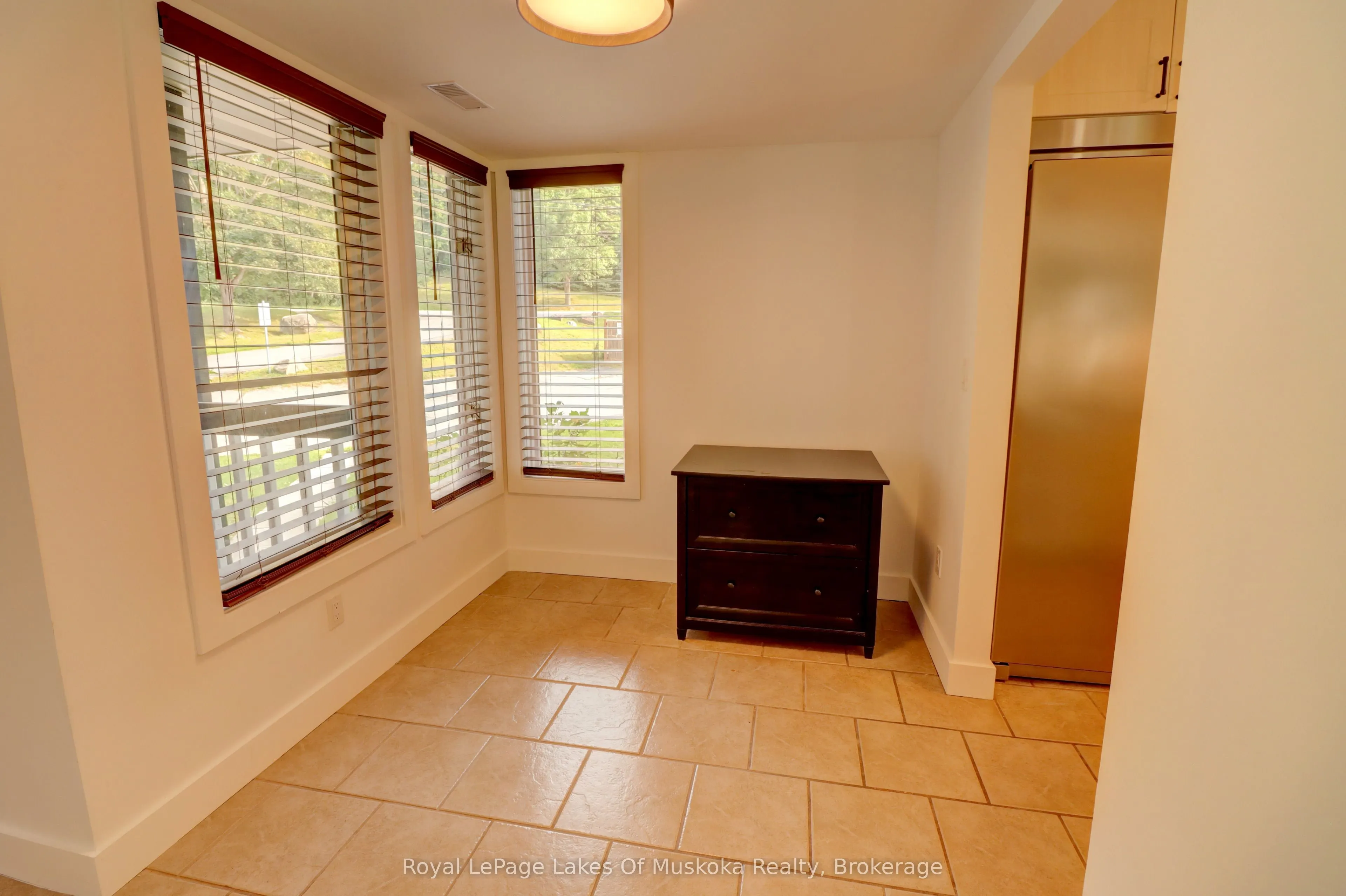 1561 Hidden Valley Road, #8
