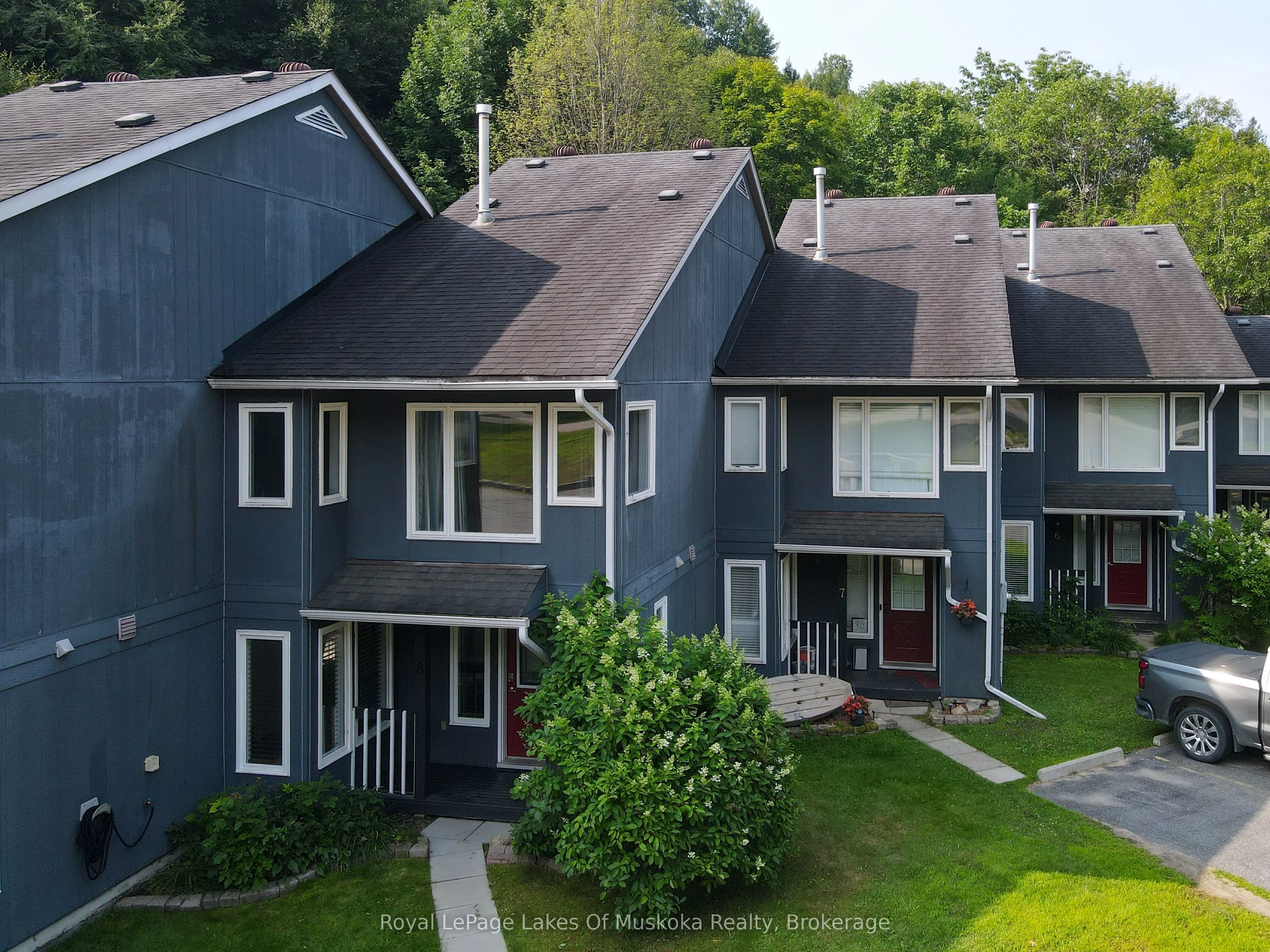 1561 Hidden Valley Road, #8