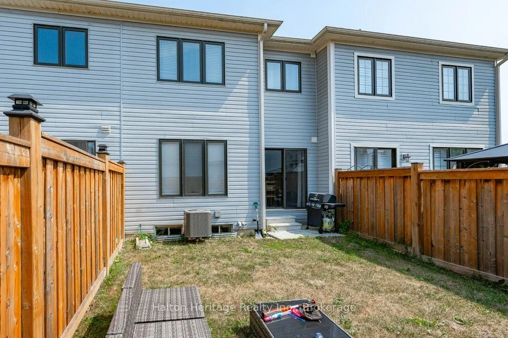 105 Thompson Road