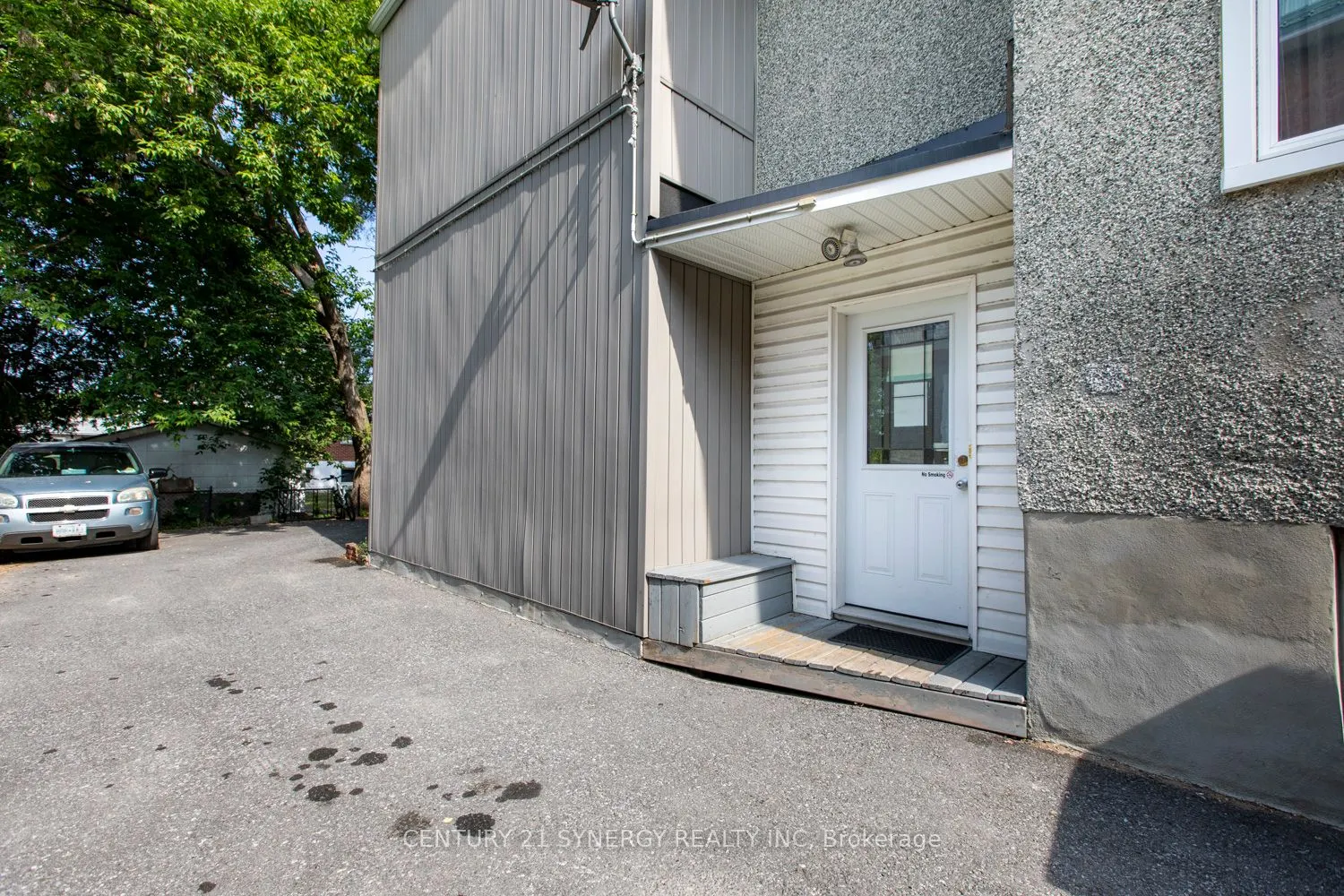 210 CANTIN Street, #3