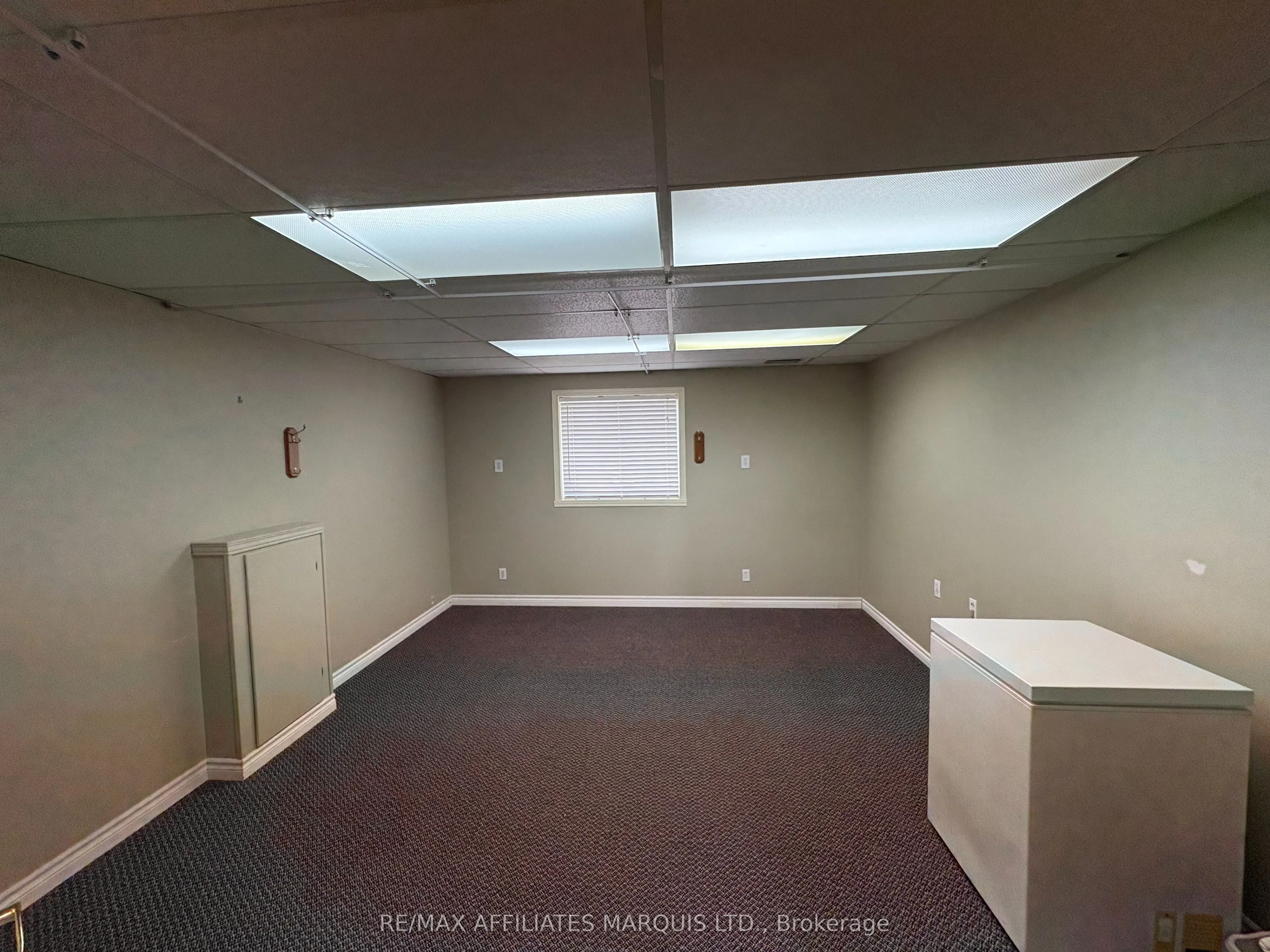 1217 Second Street W