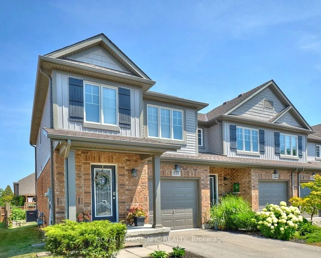 118 Roselawn Crescent