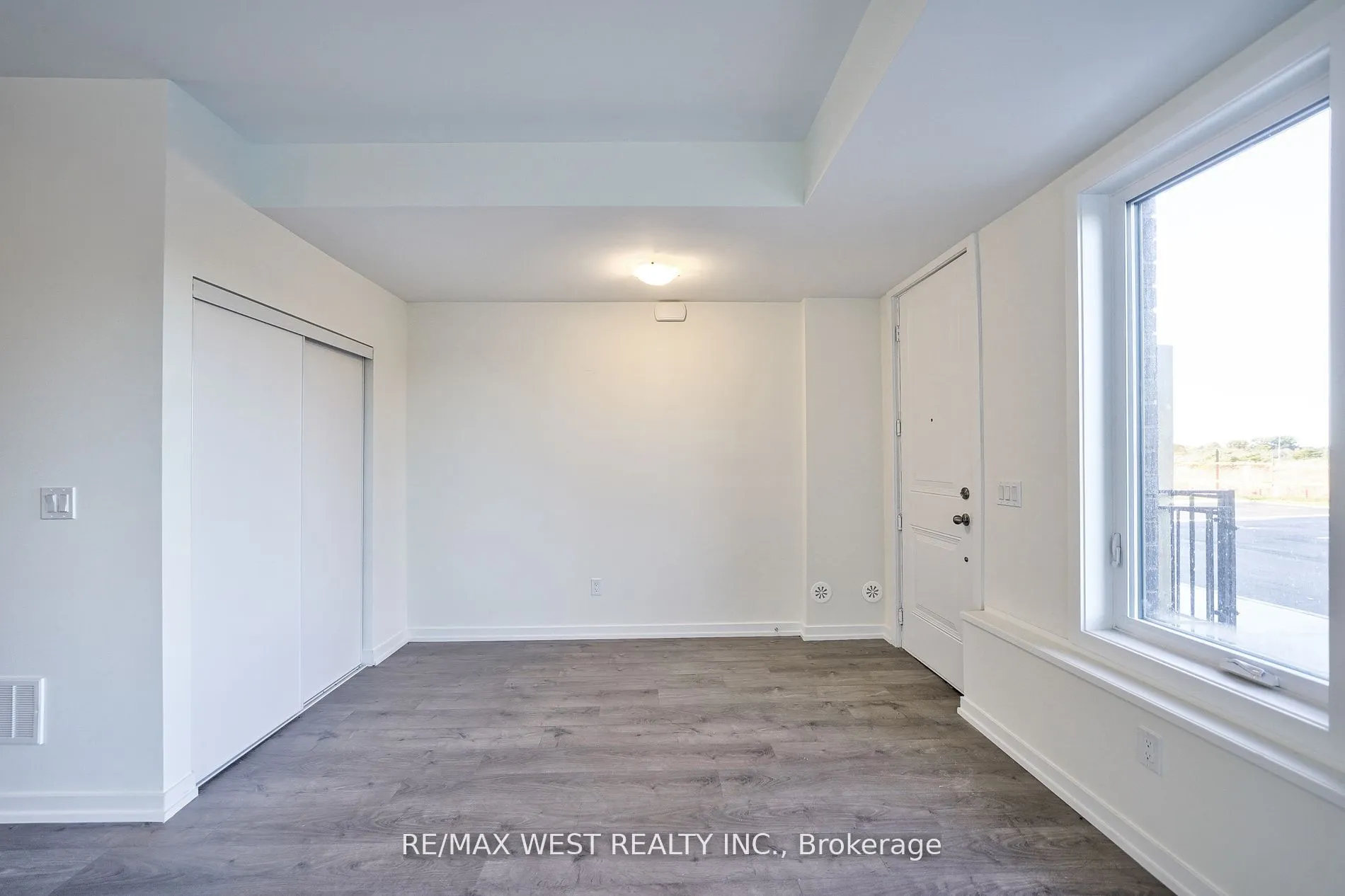 160 Densmore Road, #201