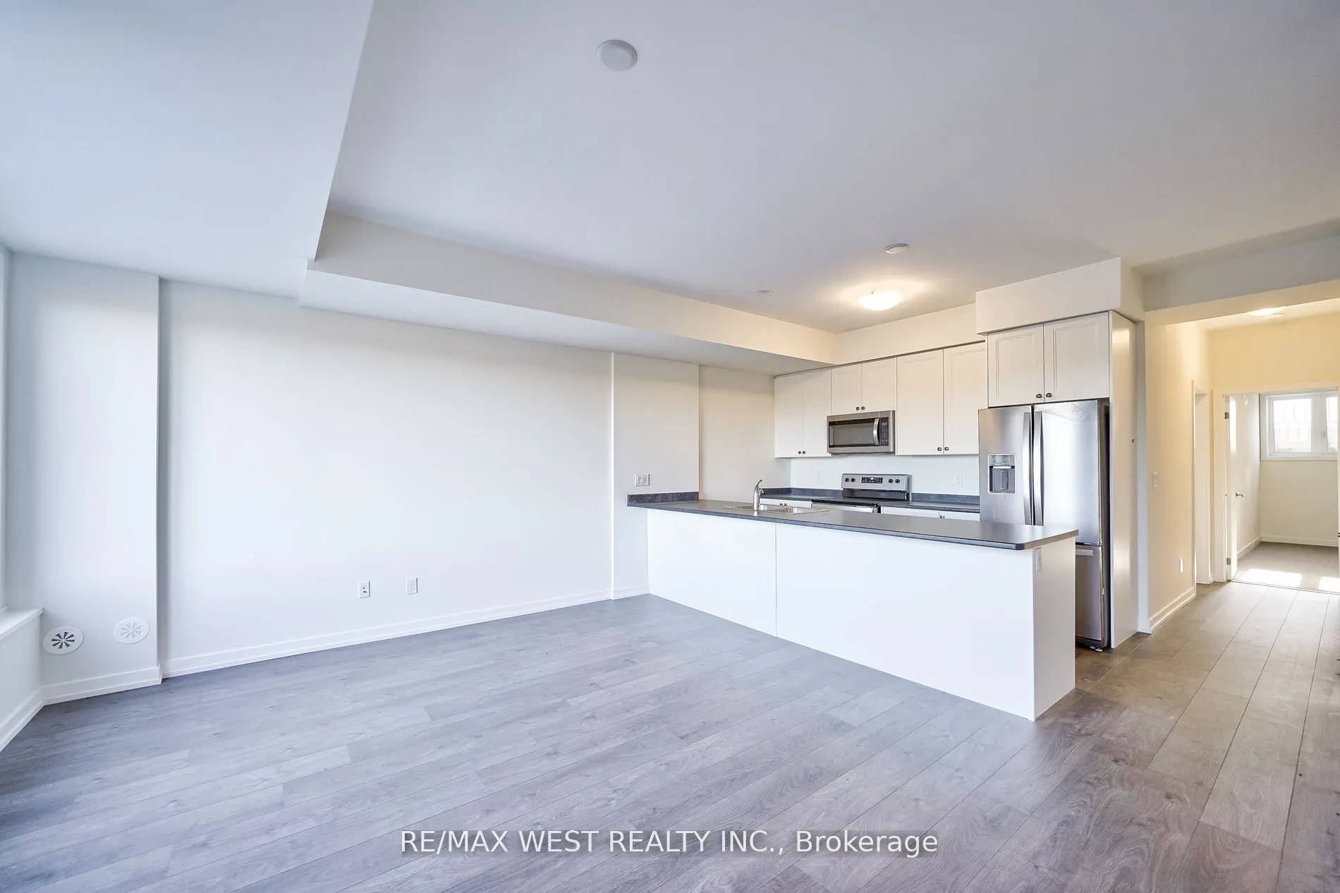 160 Densmore Road, #201