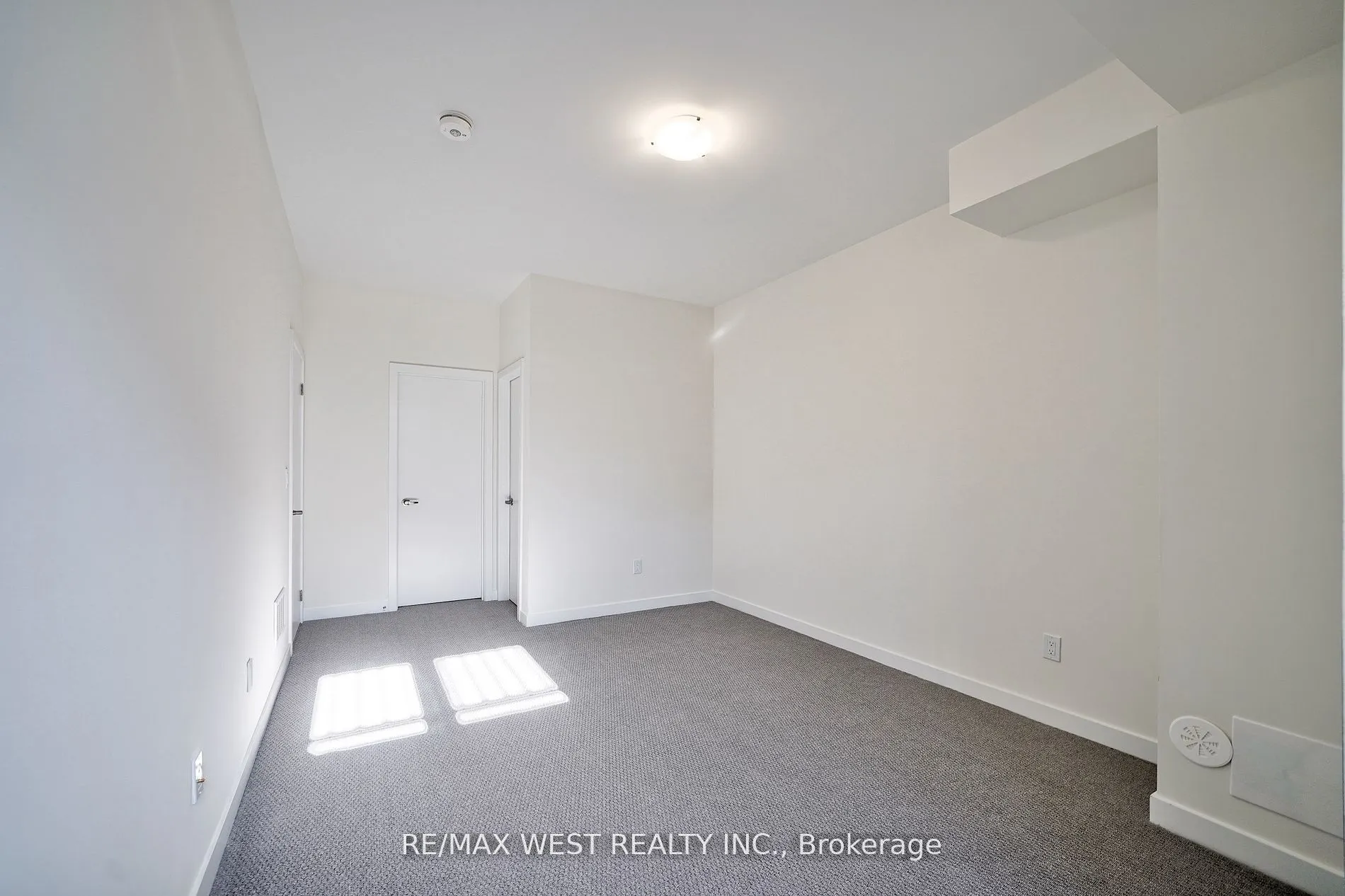 160 Densmore Road, #201