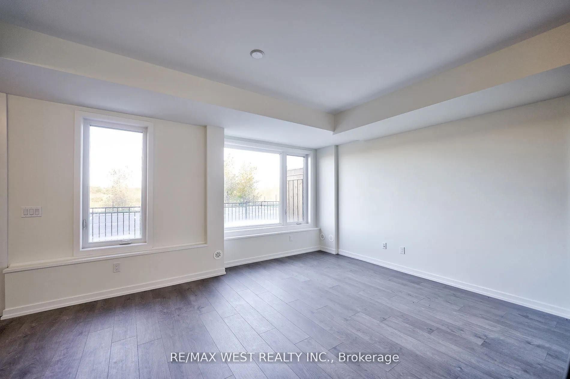 160 Densmore Road, #201