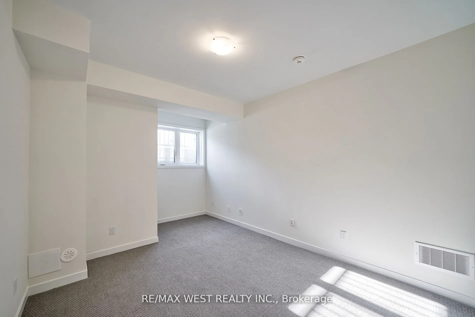 160 Densmore Road, #201