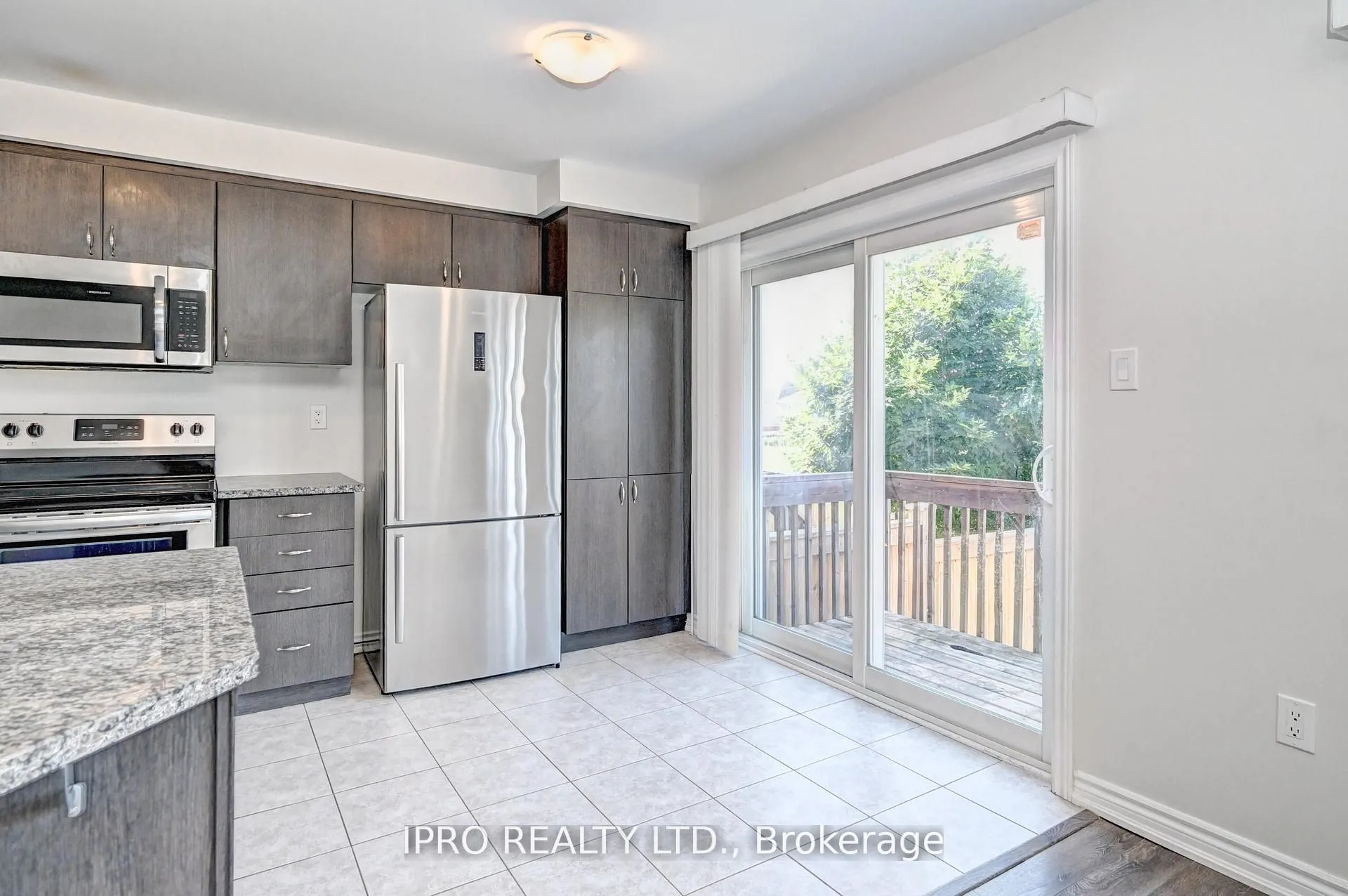216 Waterbrook Lane